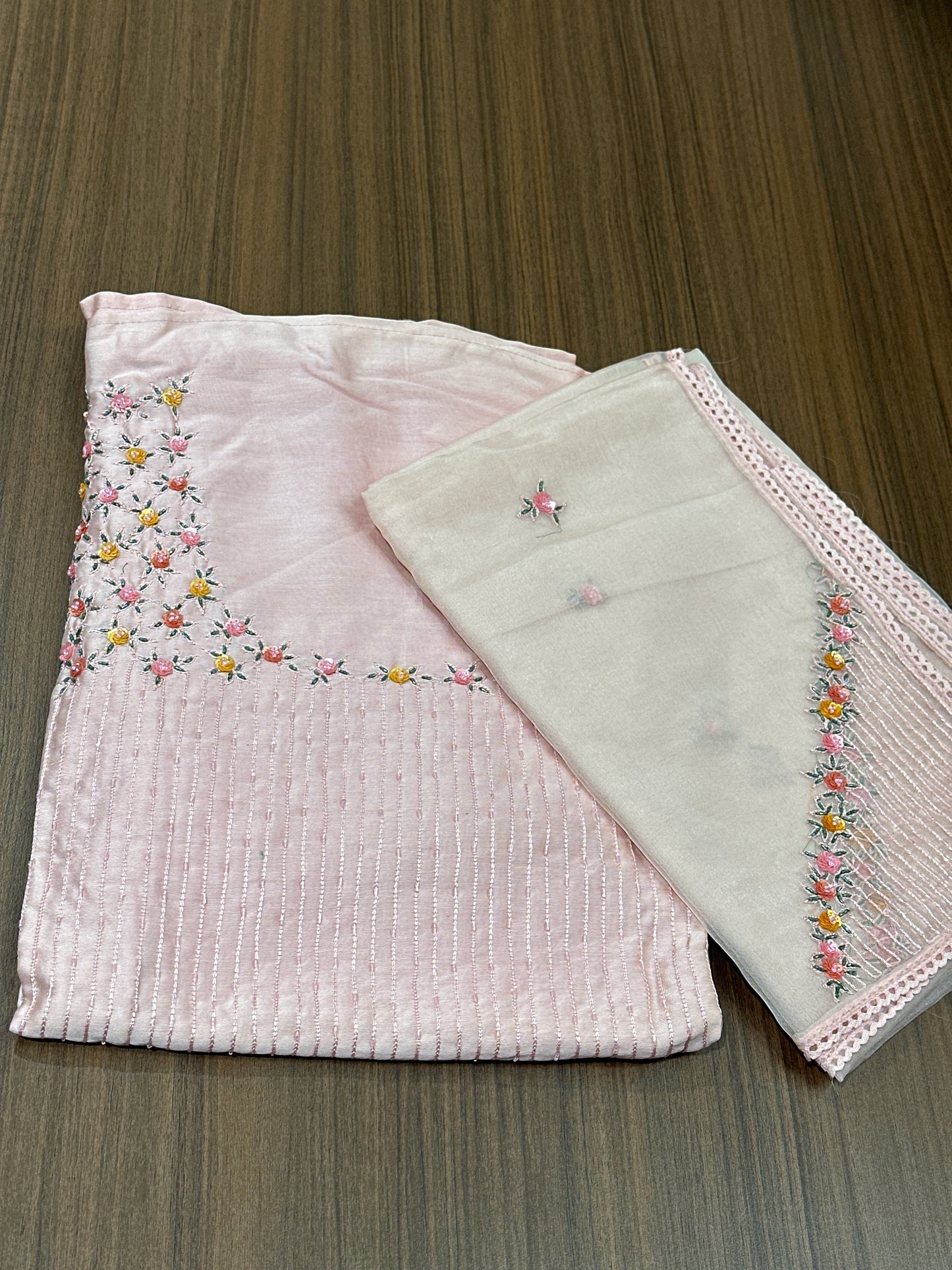 OFFER SALES UNSTITCHED SALWAR SUITS -  IHA 33721