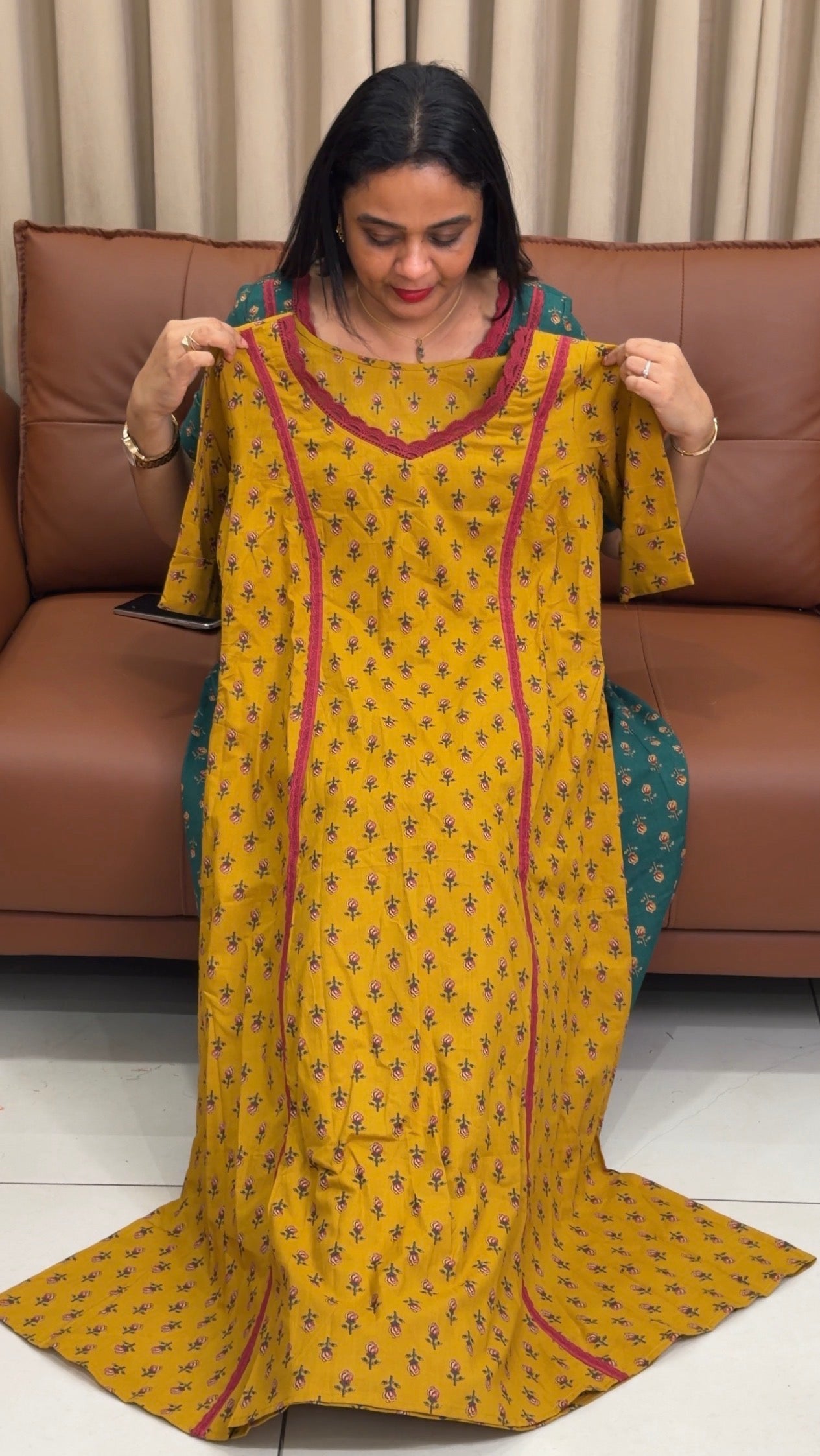 IHA'S IN-HOUSE PRINTED COTTON TOPS - IHA 33823