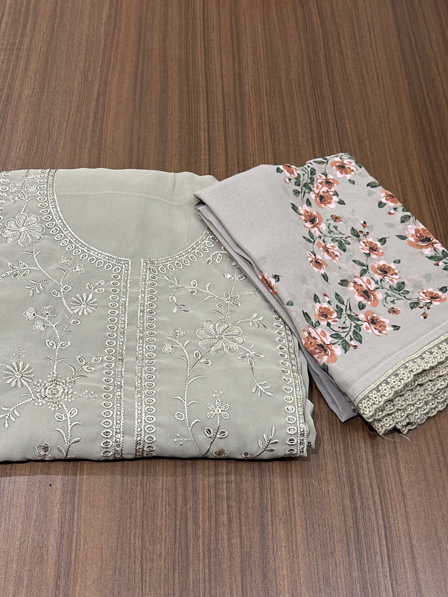 OFFER SALES UNSTITCHED SALWAR SUITS -  IHA 33916