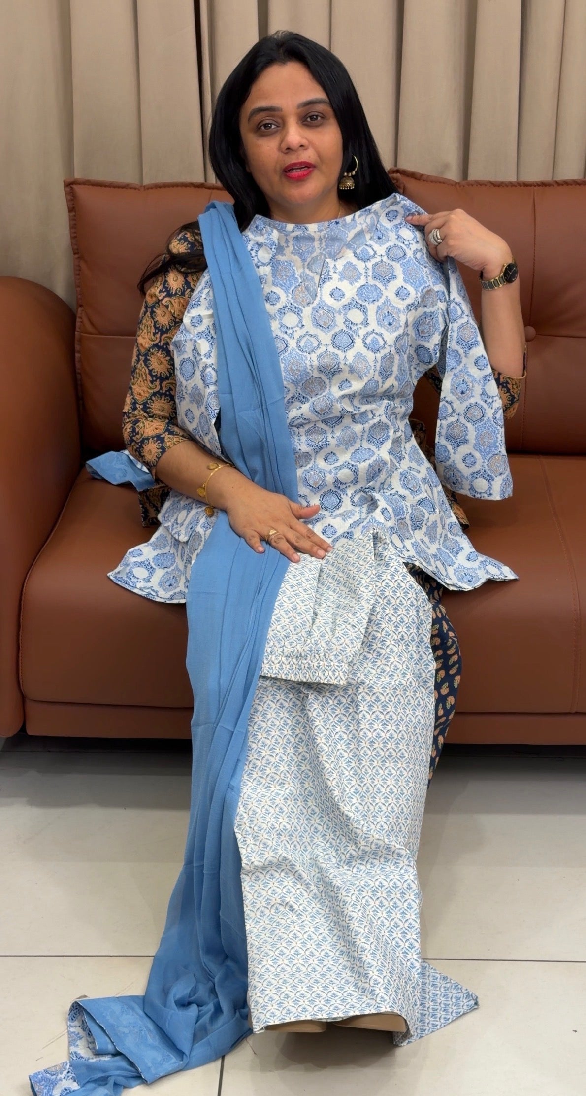 IHA'S IN-HOUSE PRINTED SHORT TOP,BOTTOM AND DUPATTA - IHA 35717