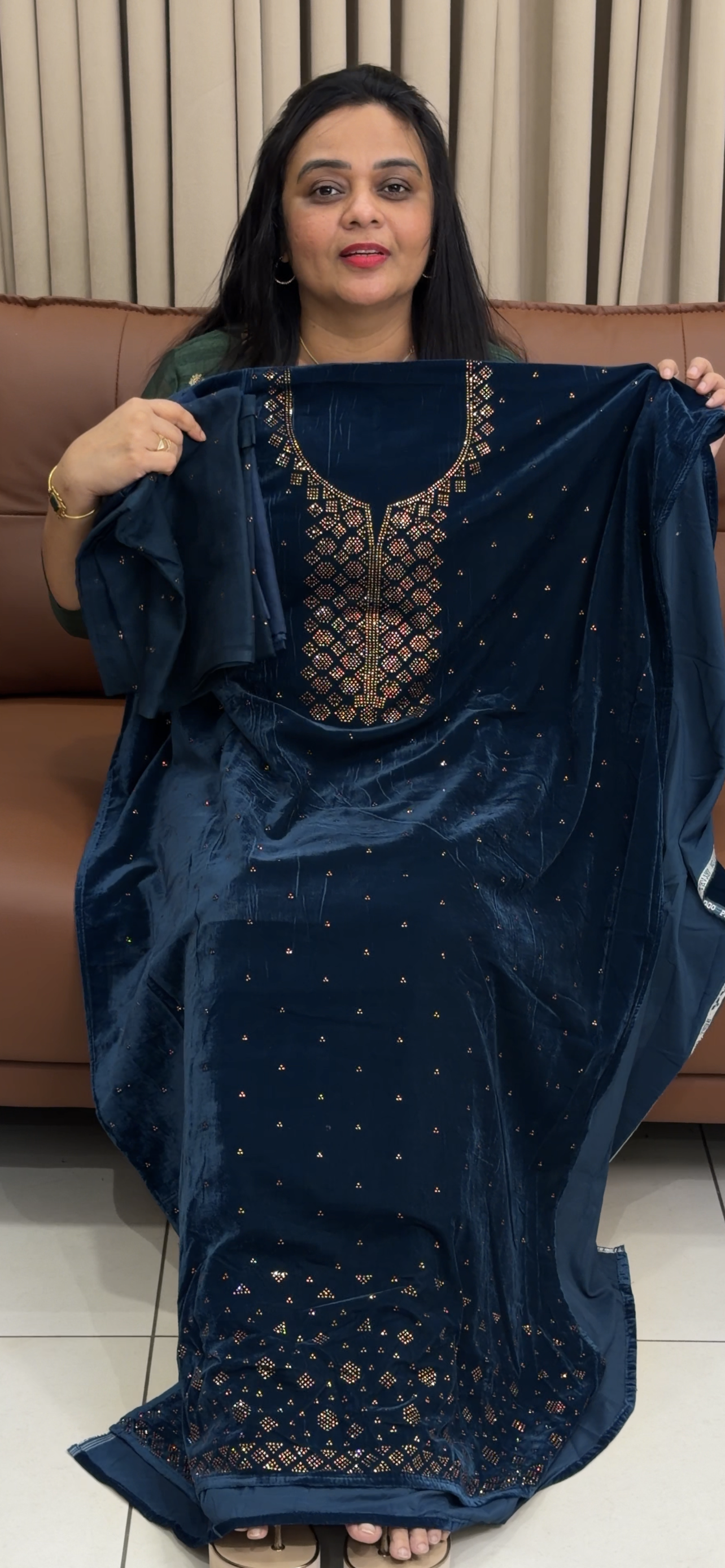 OFFER UNSTITCHED SALWAR SUITS - IHA 34809