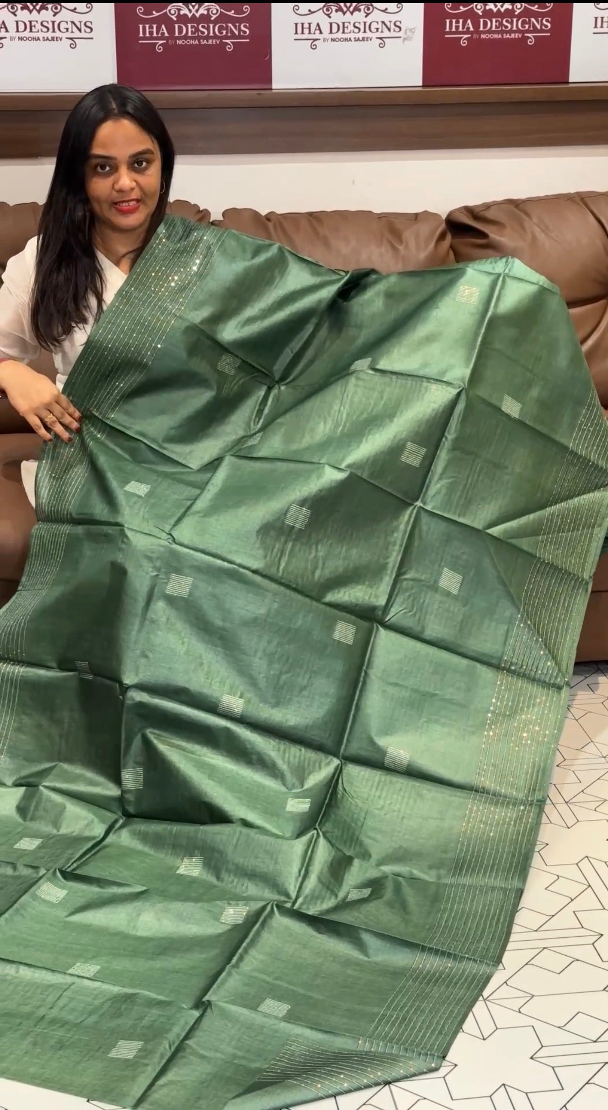 HANDLOOM TUSSUR SILK SAREES - IHA 31571