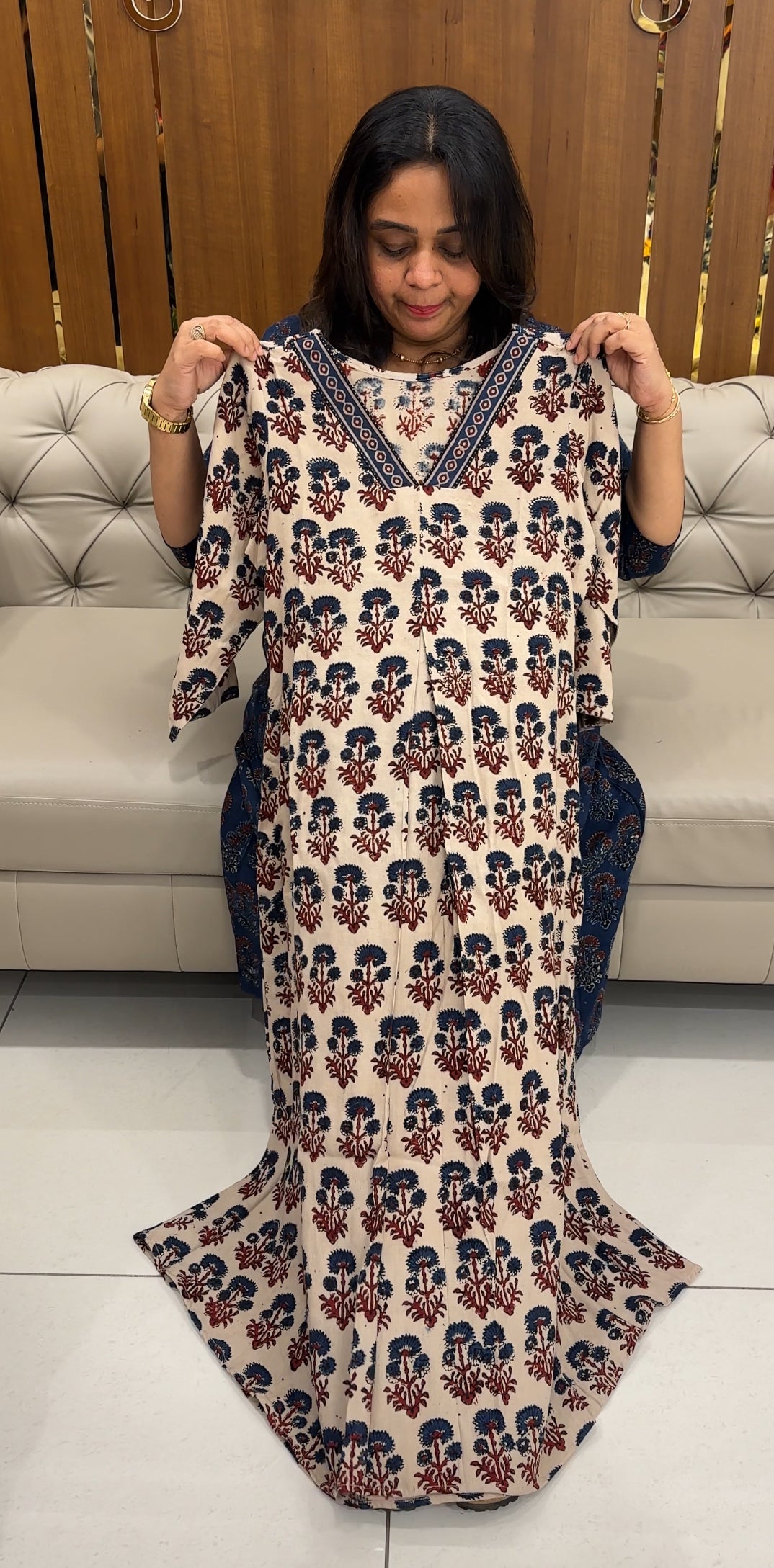 IHA'S IN-HOUSE PRINTED ALINE TOPS - IHA 28634