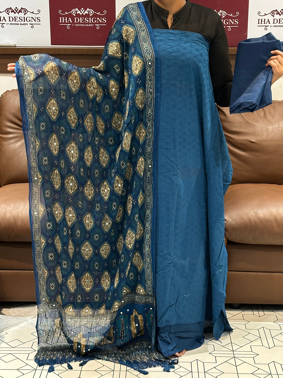 OFFER SALES UNSTITCHED SALWAR SUITS - IHA 35812