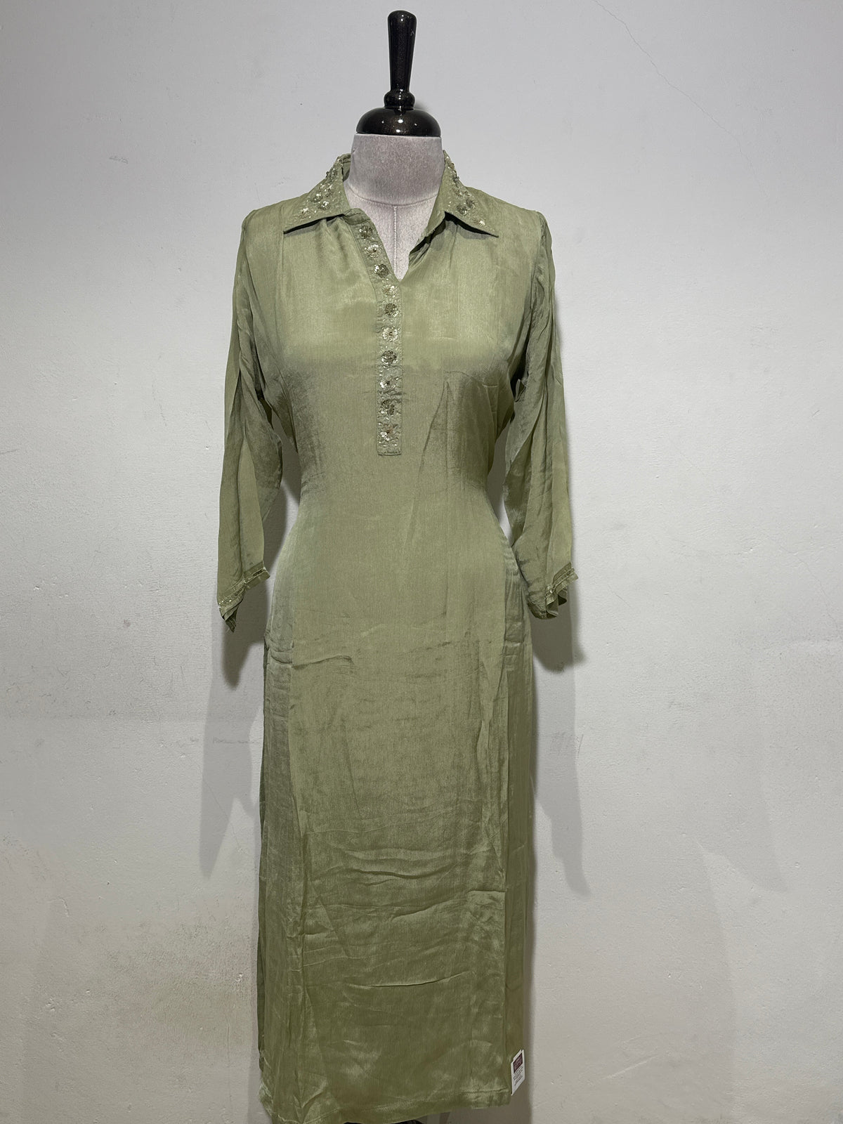 OFFER SALES READY TO WEAR SETS  -  IHA 35622