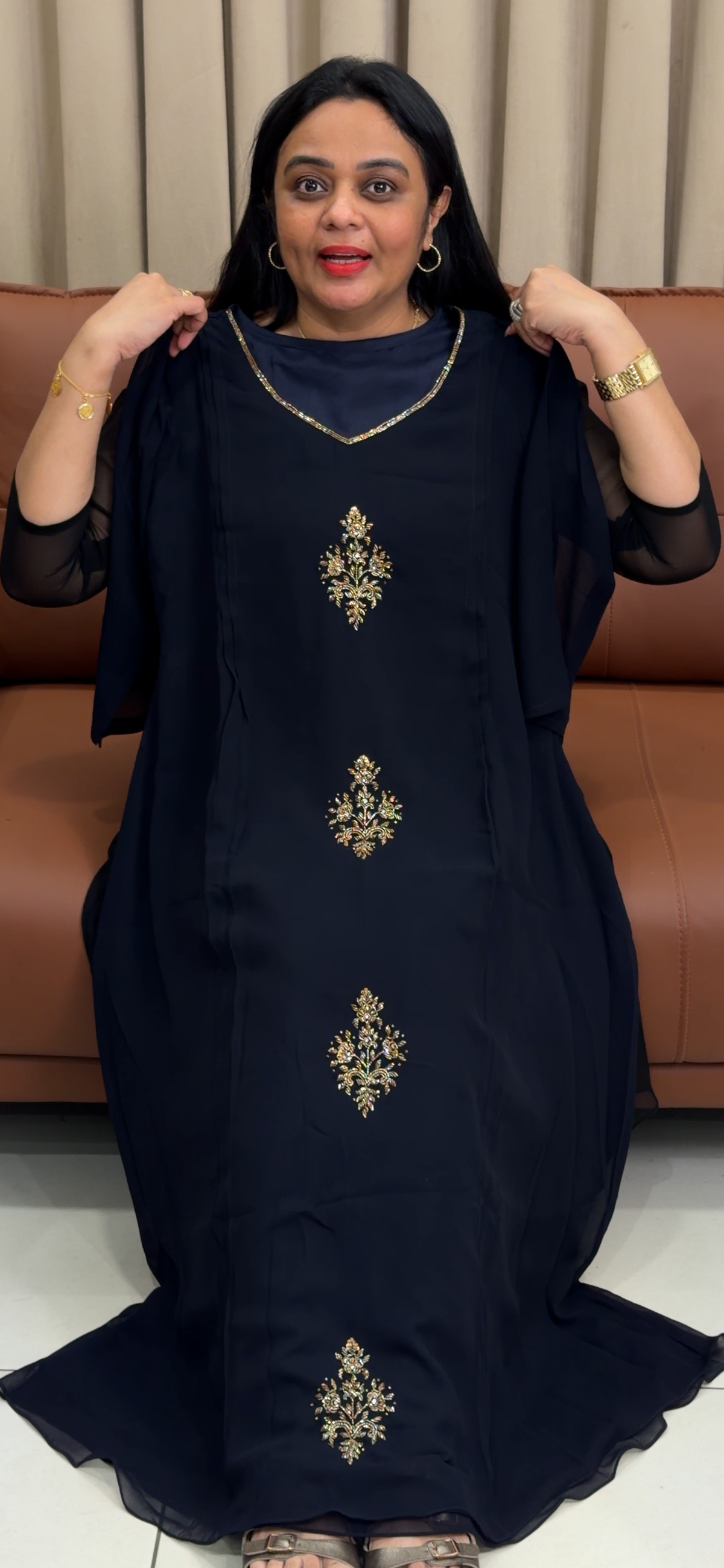 IHA'S IN-HOUSE ALINE TOPS - IHA 35794