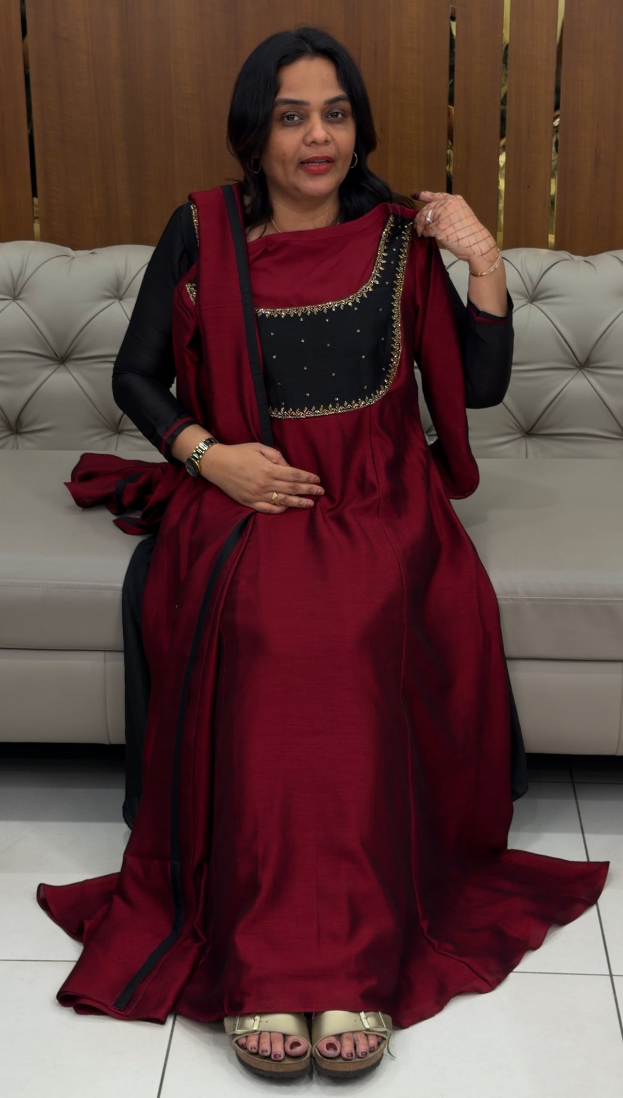 IHA'S IN-HOUSE HAND WORKED ALINE TOP AND DUPATTA - IHA 33700