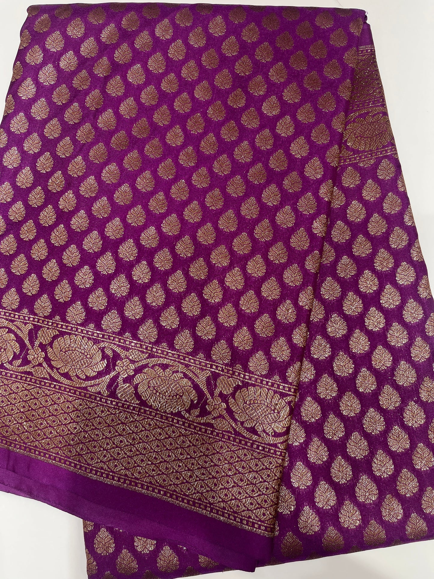 OFFER SALES SAREES -  IHA 34228