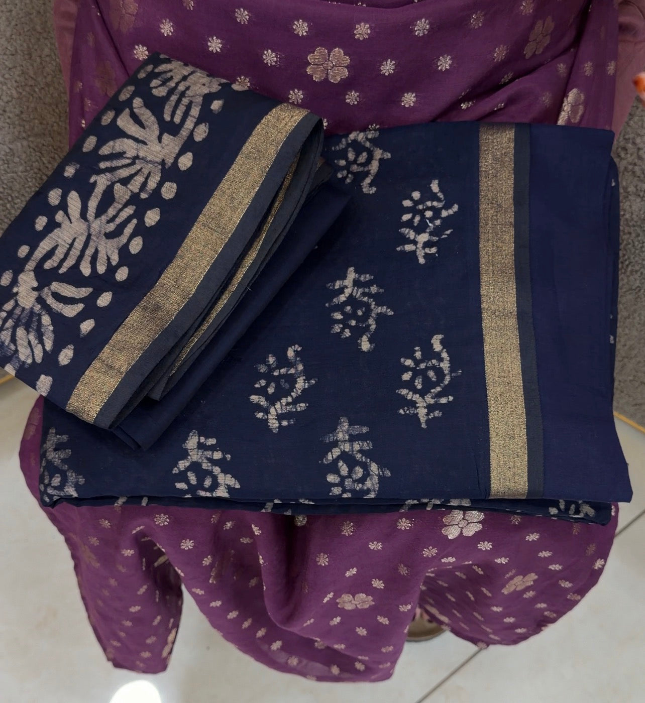 BATIK PRINTED UNSTITCHED SALWAR SUITS - IHA 32858