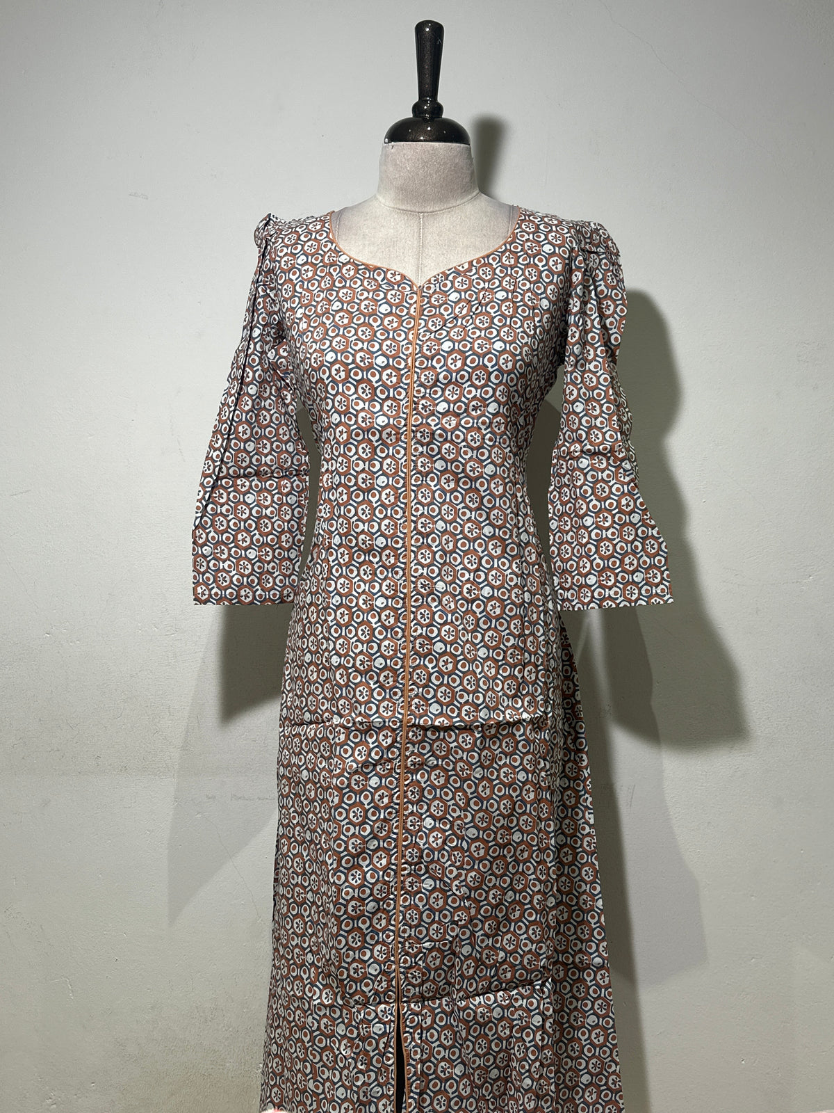 OFFER SALES TOP'S - IHA 35231