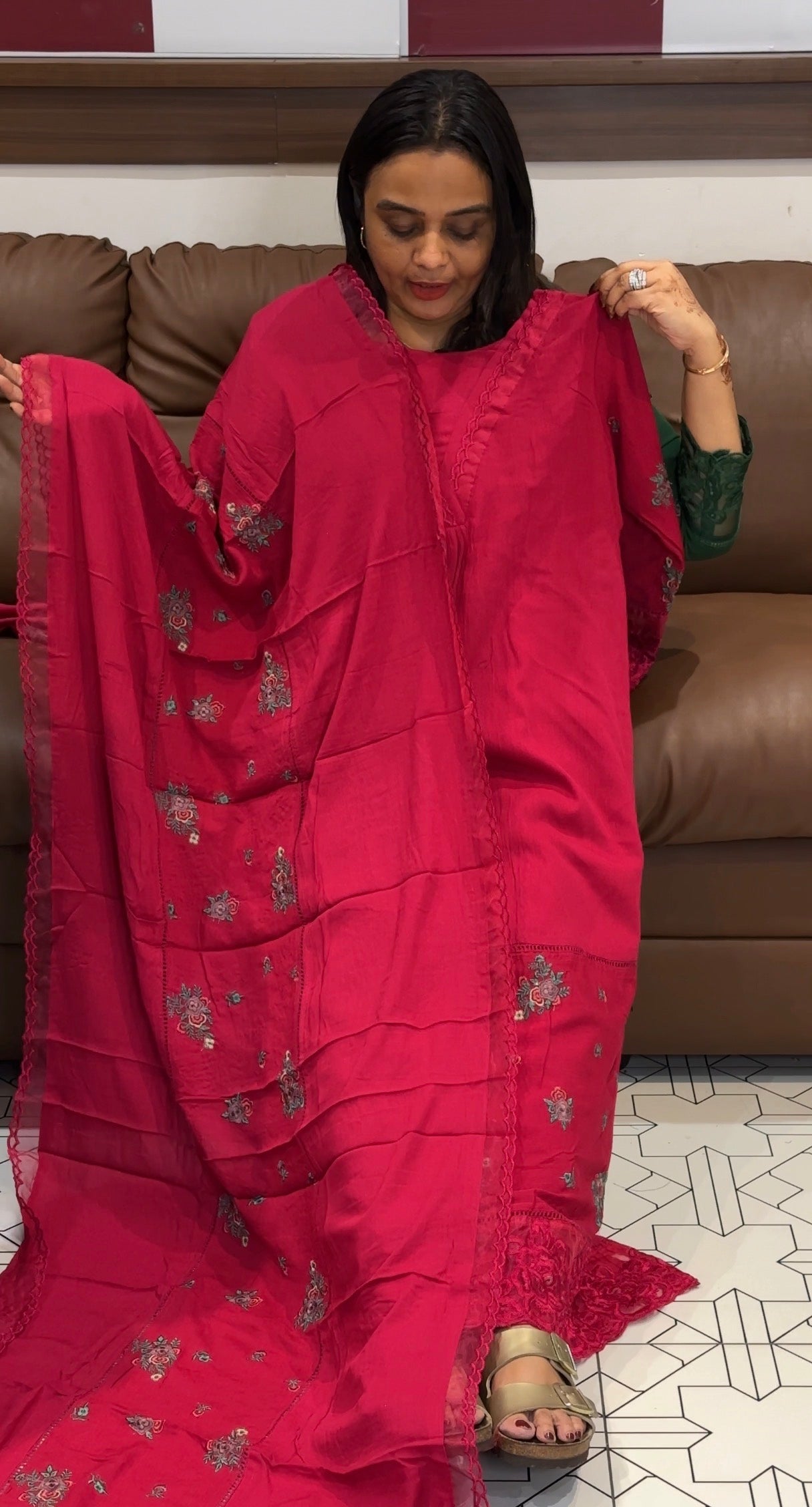 CRUSHED RAYON TOP,BOTTOM AND DUPATTA - IHA 31546