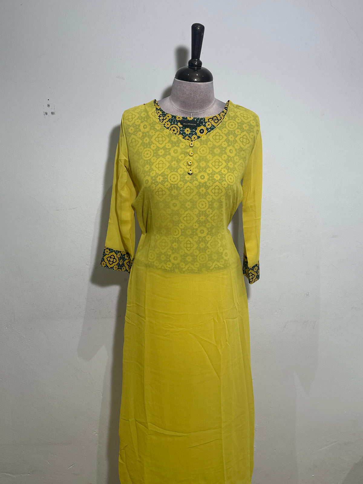 OFFER SALES TOP AND  BOTTOM  -  IHA 35974
