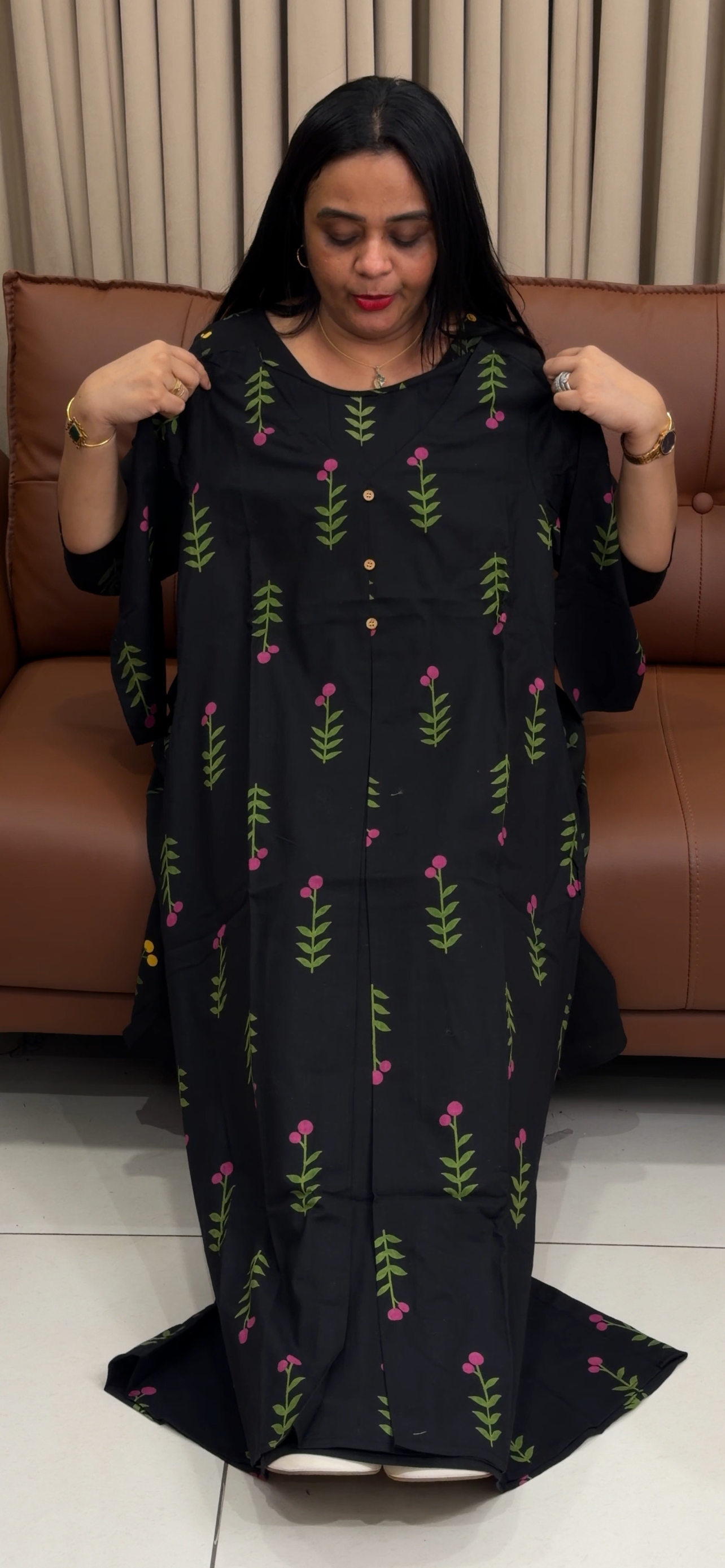 IHA'S IN-HOUSE PRINTED TOPS - IHA 34759