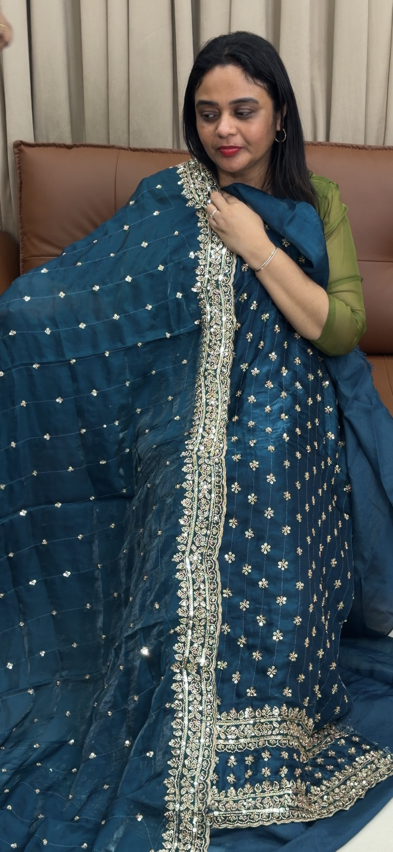 HAND WORKED UNSTITCHED SLAWRA SUITS - IHA 33802