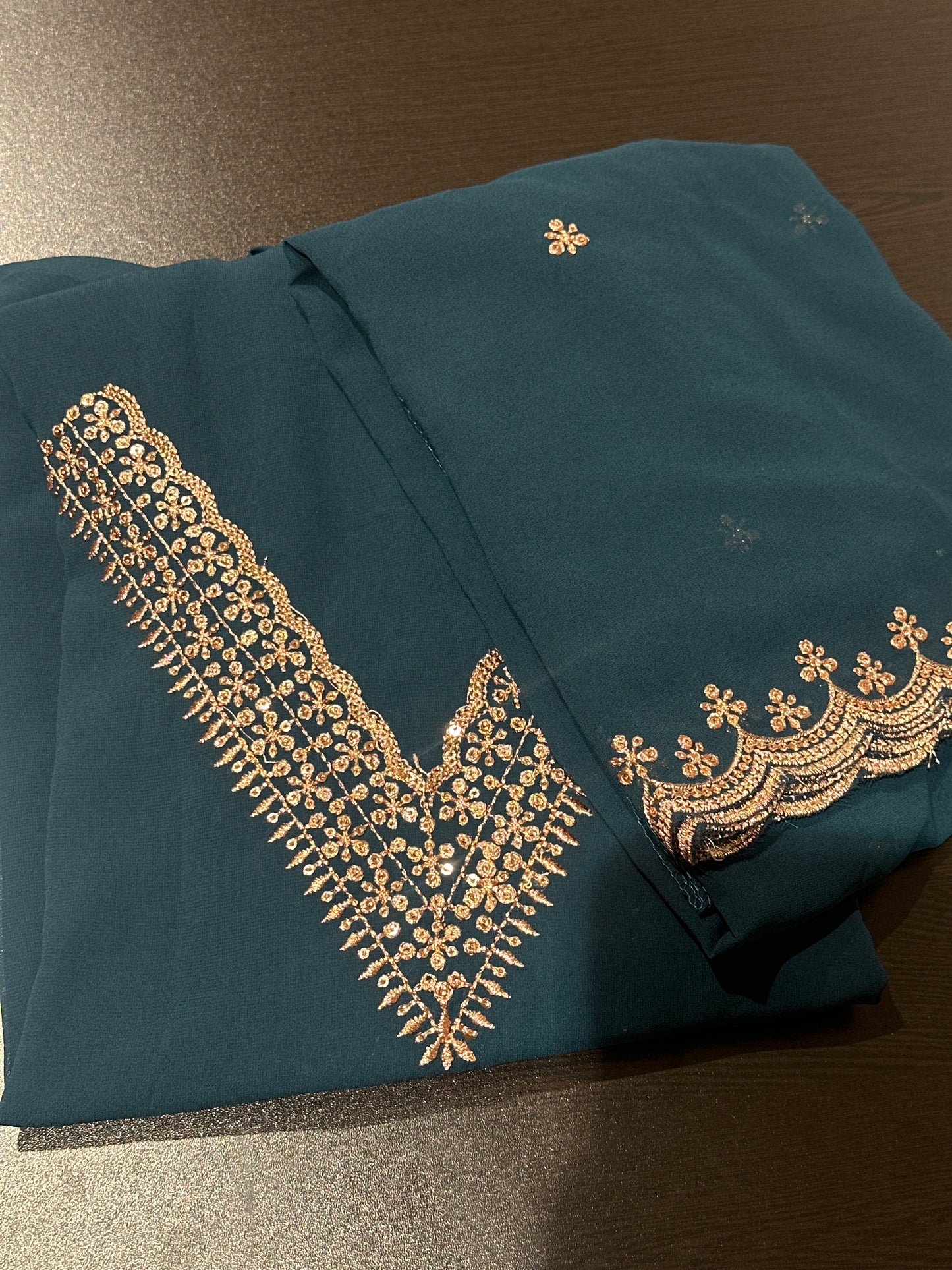 OFFER SALES UNSTITCHED SALWAR SUITS -  IHA 34098
