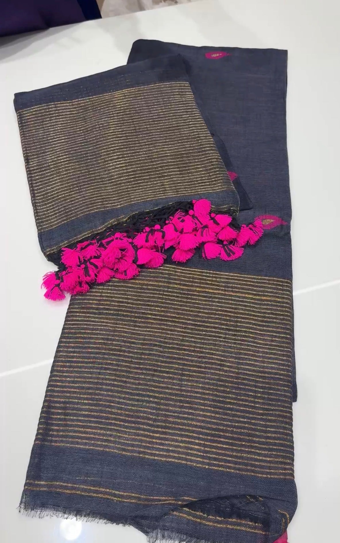 HANDLOOM LINEN TOP AND DUPATTA MATERIAL - IHA 35425