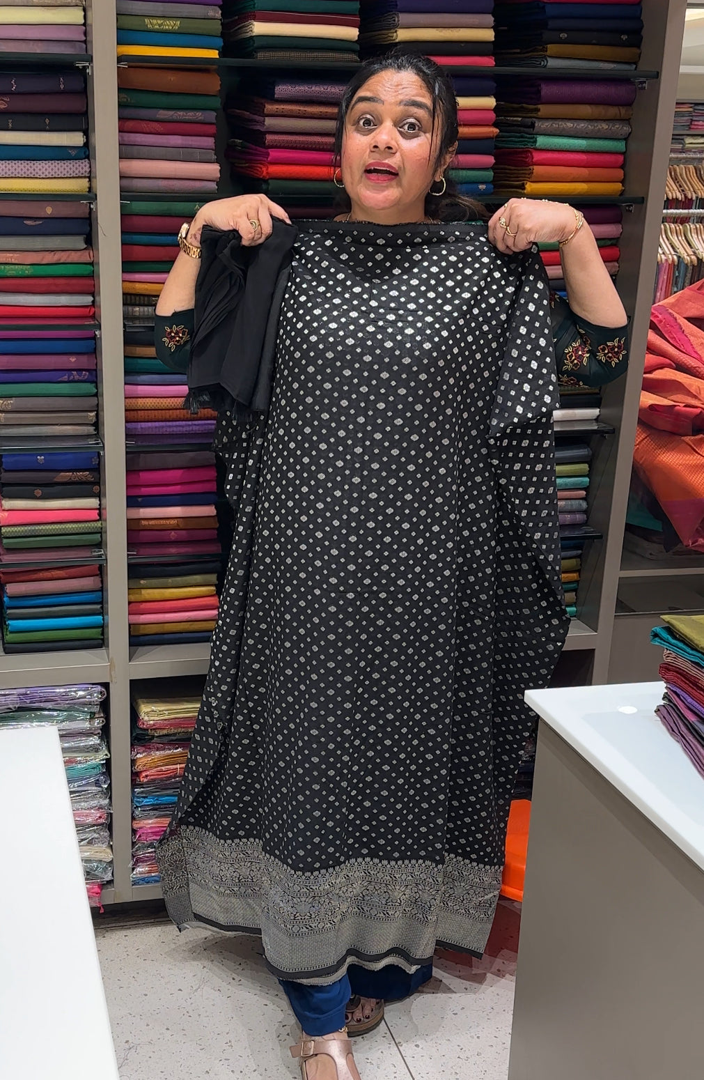 BANARASI UNSTITCHED SALWAR SUITS - IHA 26510