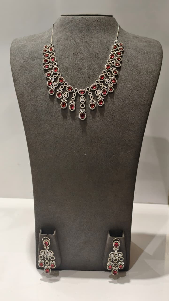 DESIGNER NECKLACE SETS - IHA 35831