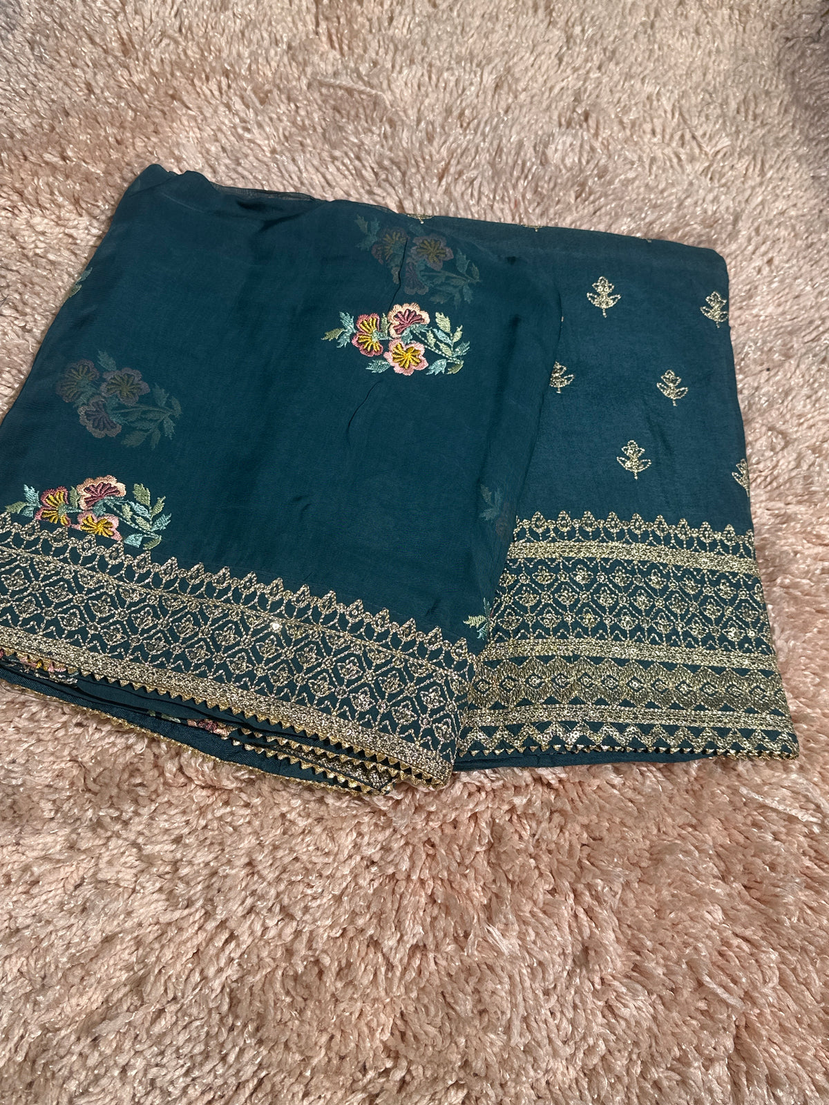 OFFER SALES UNSTITCHED SALWAR SUITS -  IHA 35978