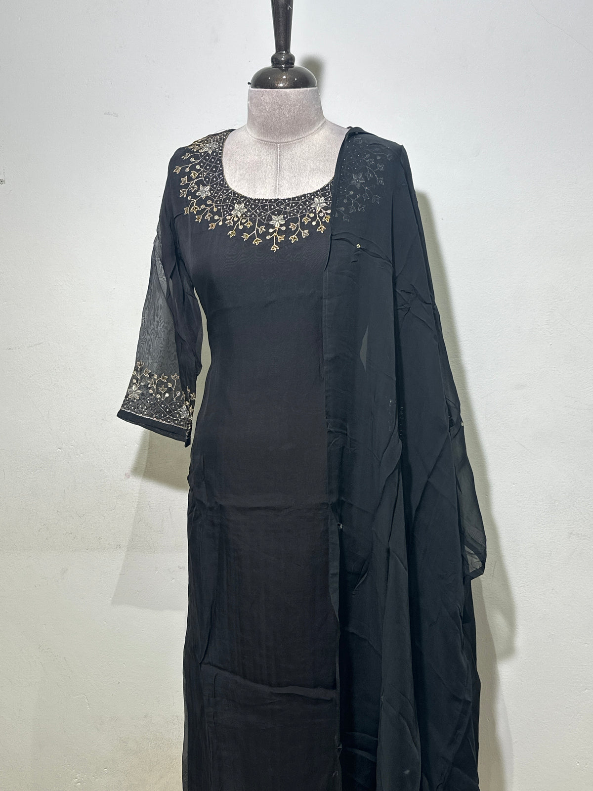 OFFER SALES TOP AND  BOTTOM  -  IHA 35694