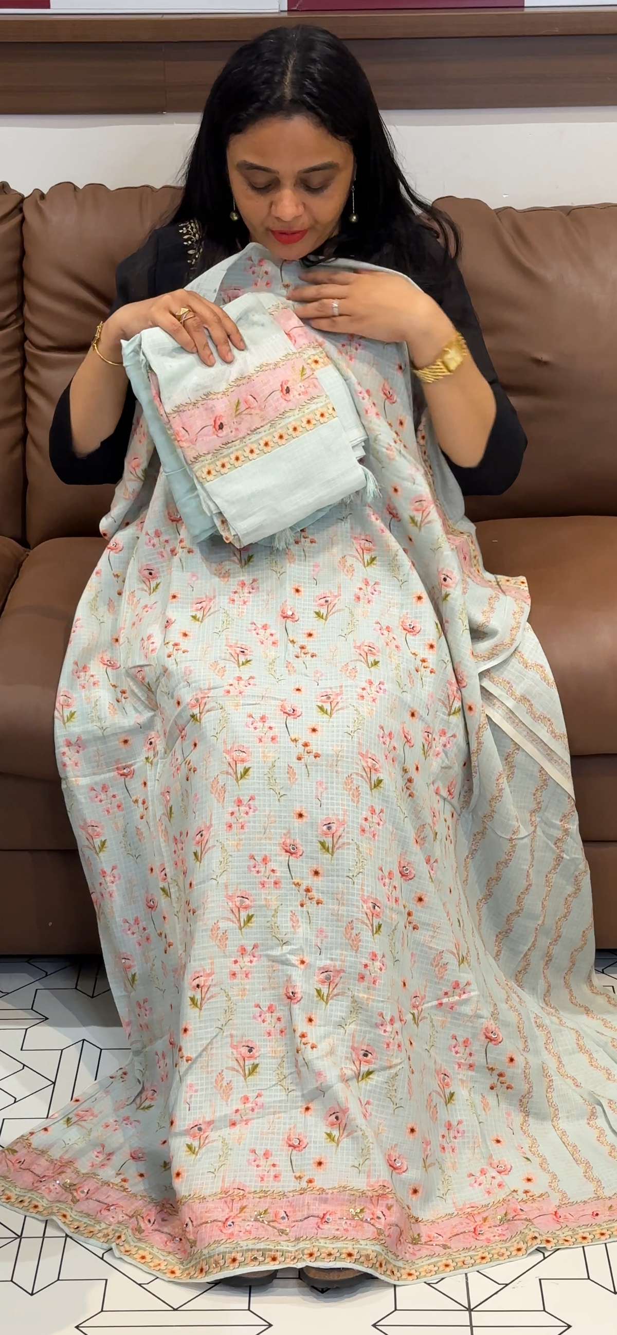 OFFER SALES UNSTITCHED SALWAR SUITS - IHA 35607