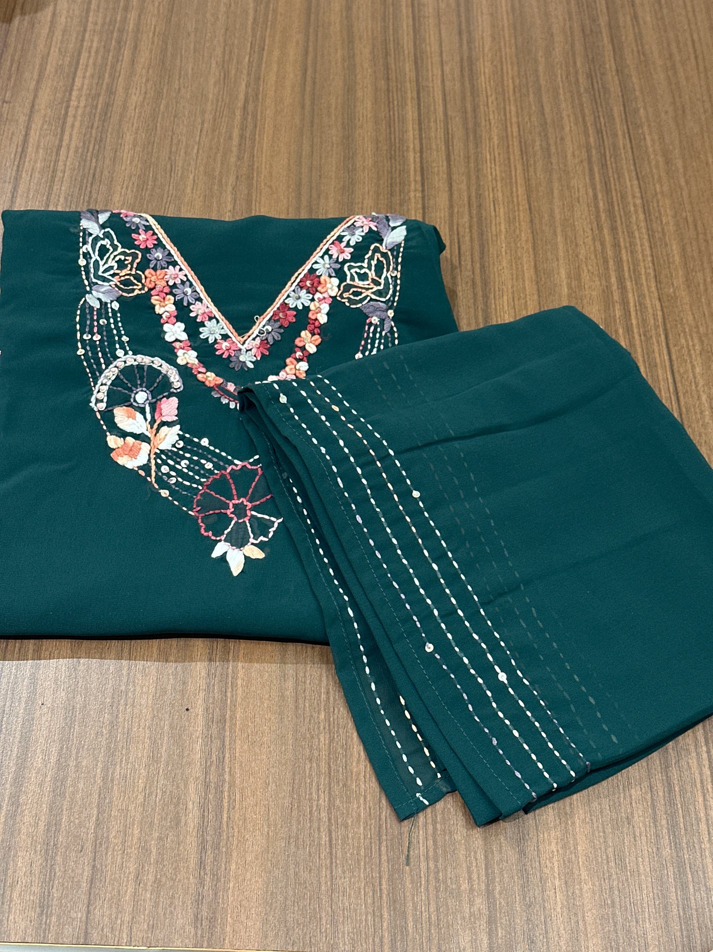 OFFER SALES UNSTITCHED SALWAR SUITS -  IHA 33866