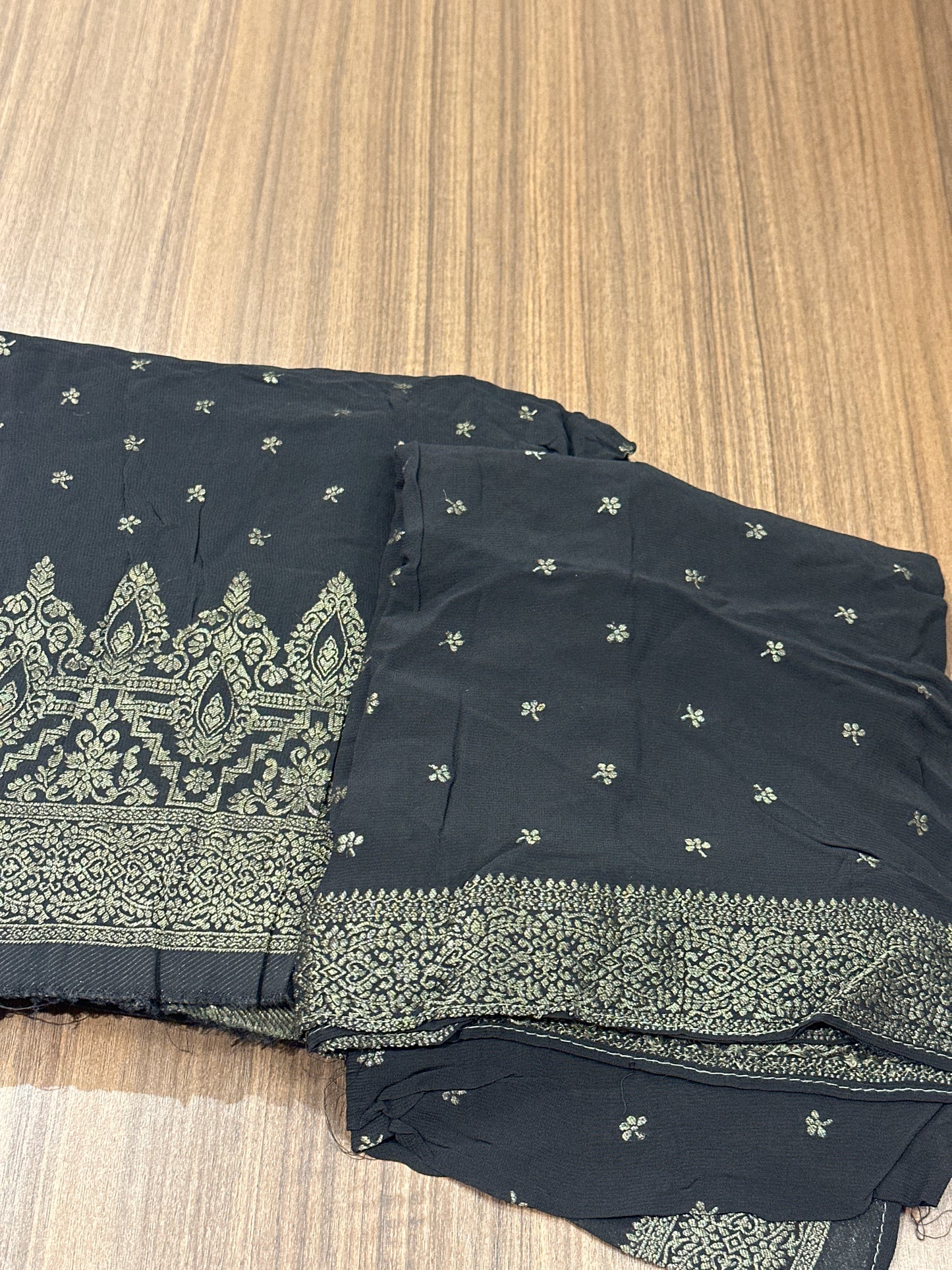 OFFER SALES UNSTITCHED SALWAR SUITS -  IHA 34052