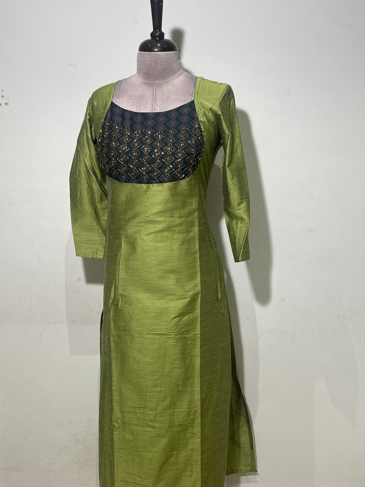 OFFER SALES TOP AND  BOTTOM  -  IHA 35976