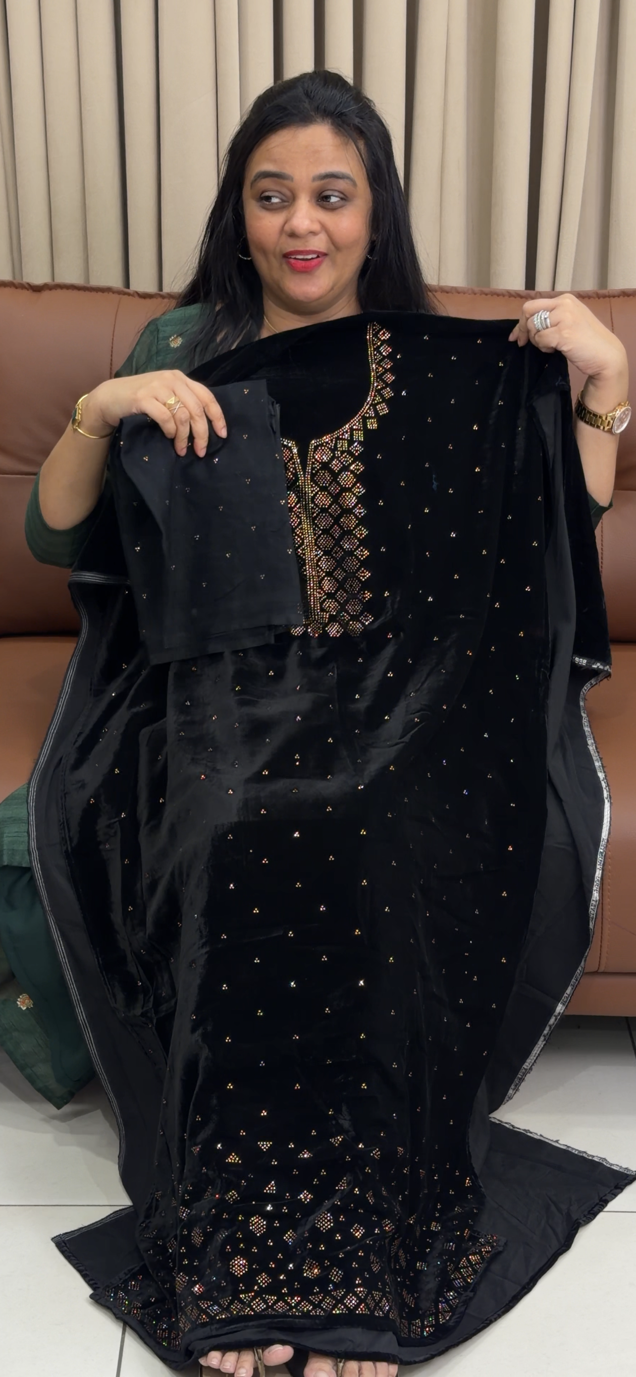 OFFER UNSTITCHED SALWAR SUITS - IHA 34809