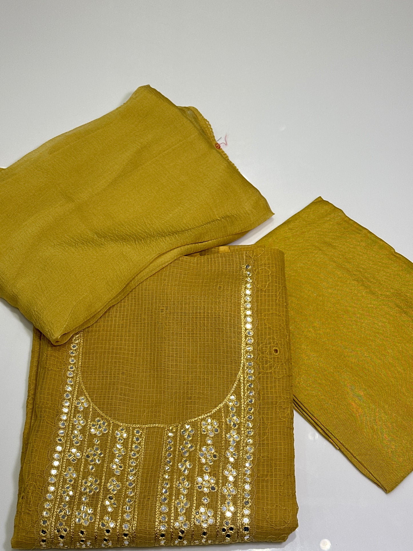 OFFER SALES UNSTITCHED SALWAR SUITS -  IHA 33436