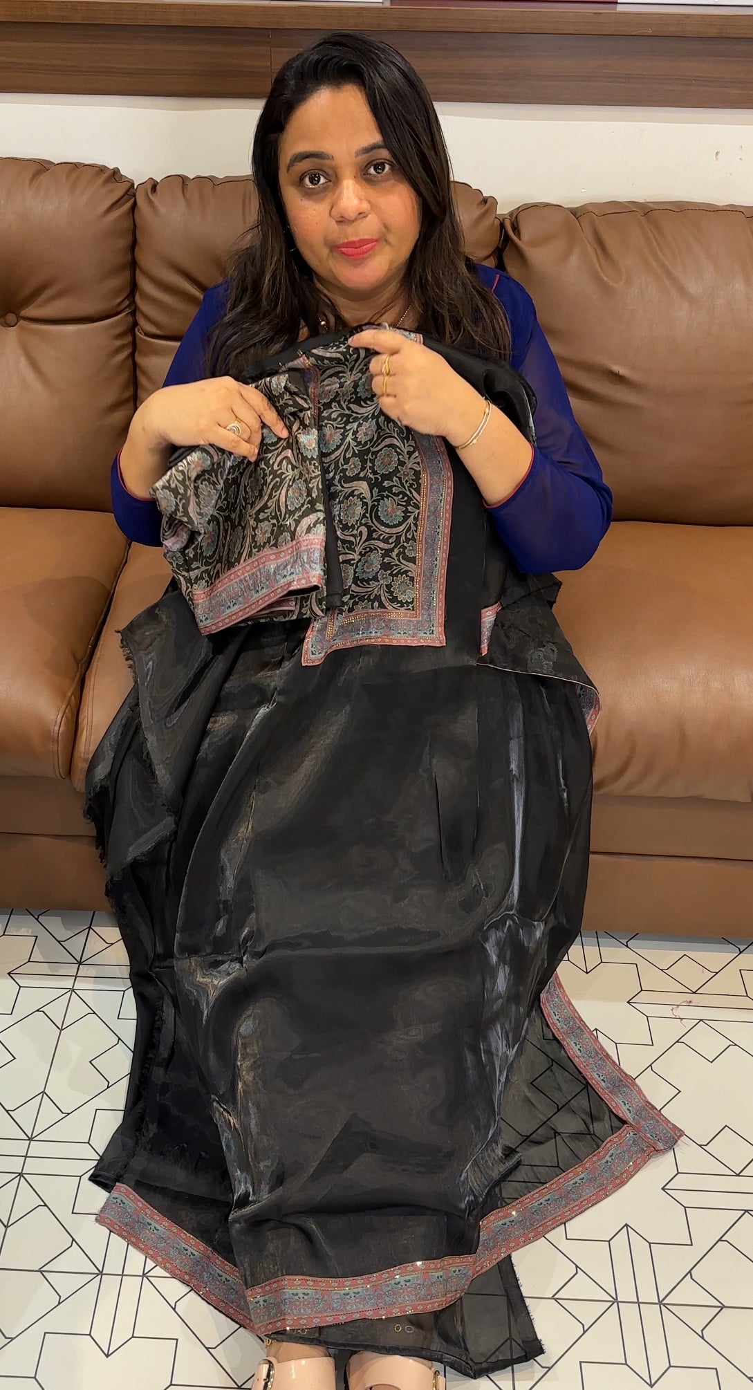 VELVET ORGANZA UNSTITCHED SALEAR SUITS - IHA 27899