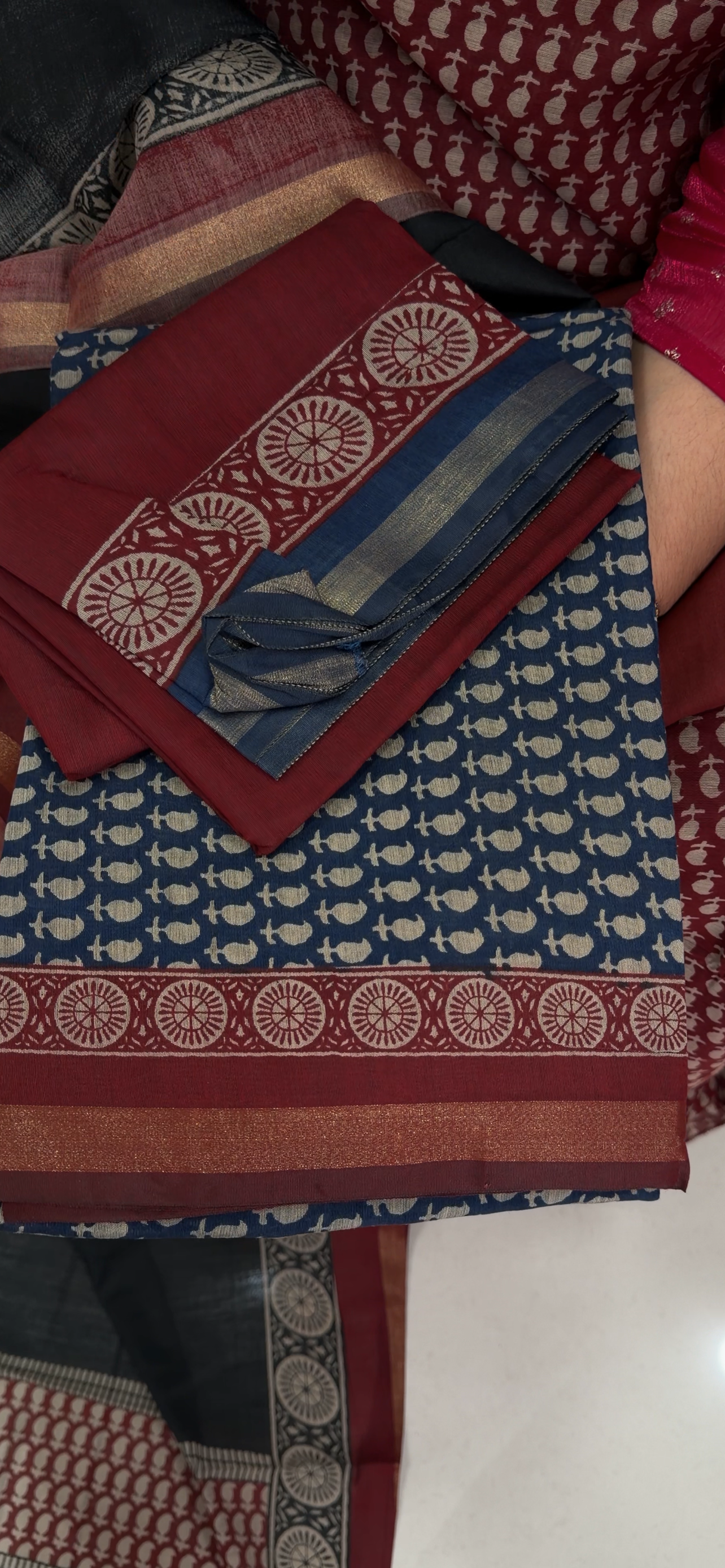 HANDLOOM UNSTITCHED SALWRA SUITS - IHA 34041