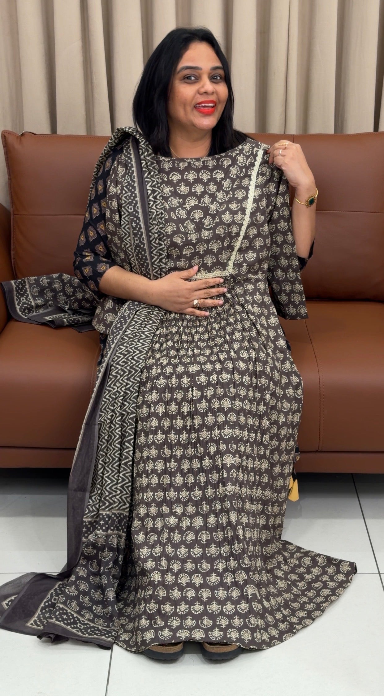 IHA'S IN-HOUSE PRINTED COTTON TOP AND DUPATTA - IHA 34156