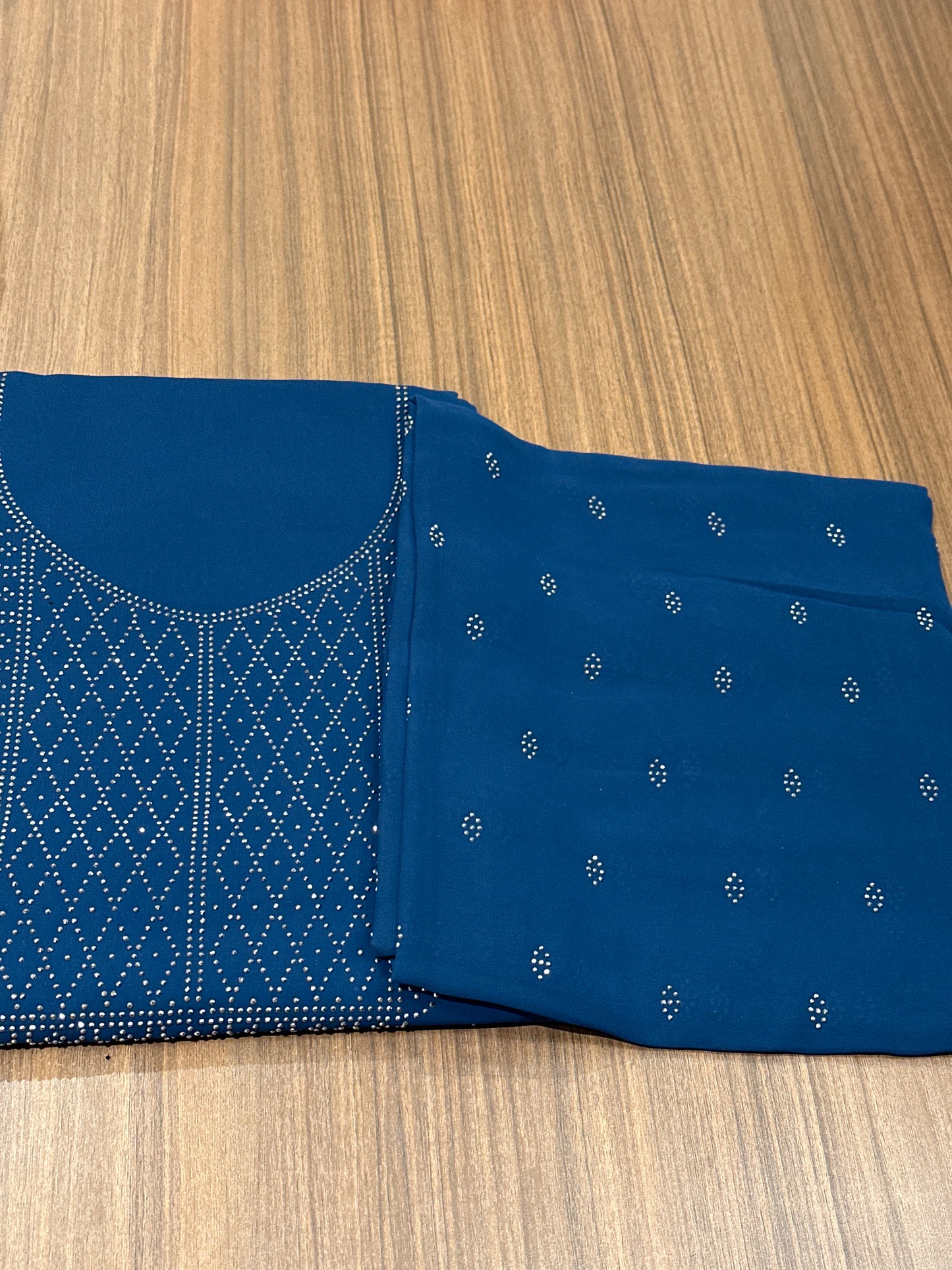 OFFER SALES UNSTITCHED SALWAR SUITS -  IHA 33920