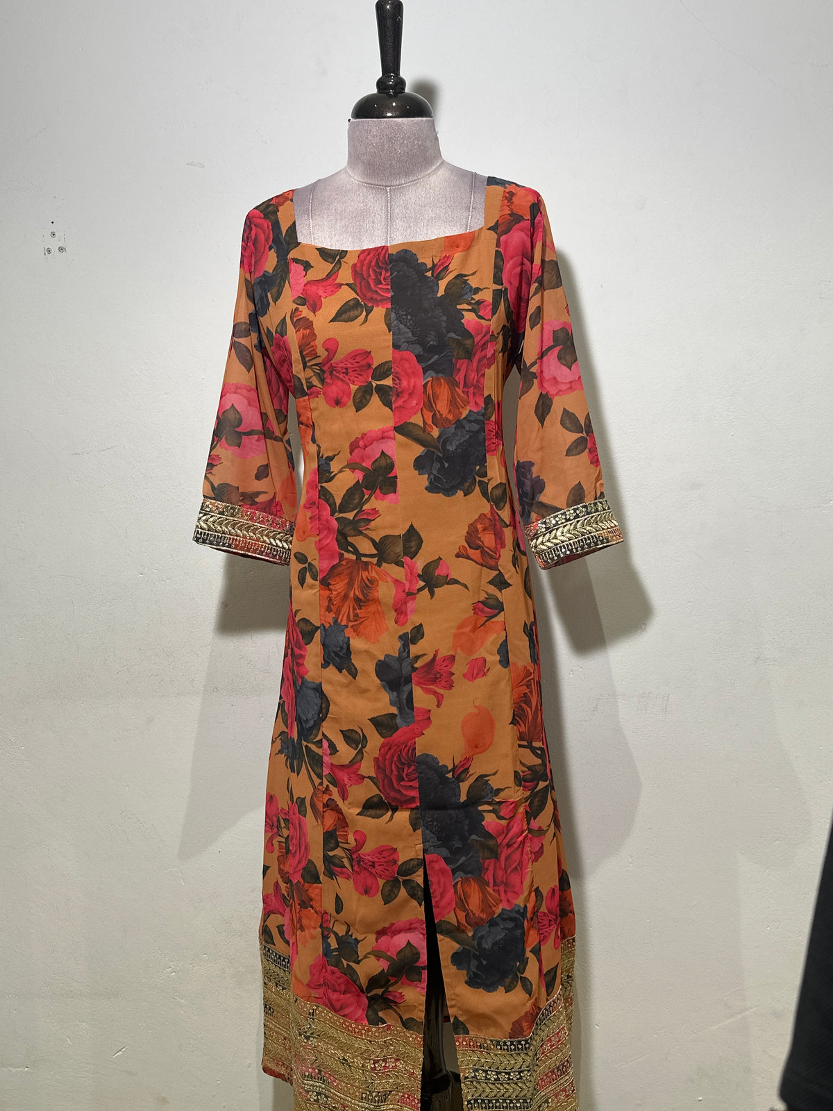 OFFER SALES TOP'S -  IHA 35967