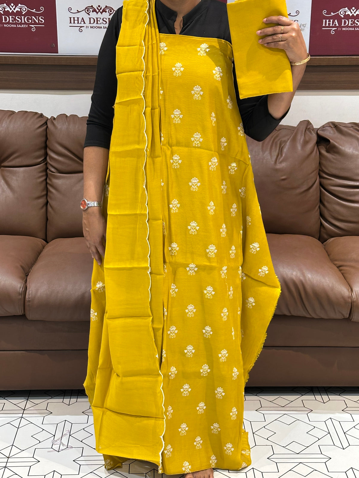 OFFER SALES UNSTITCHED SALWAR SUITS - IHA 35818