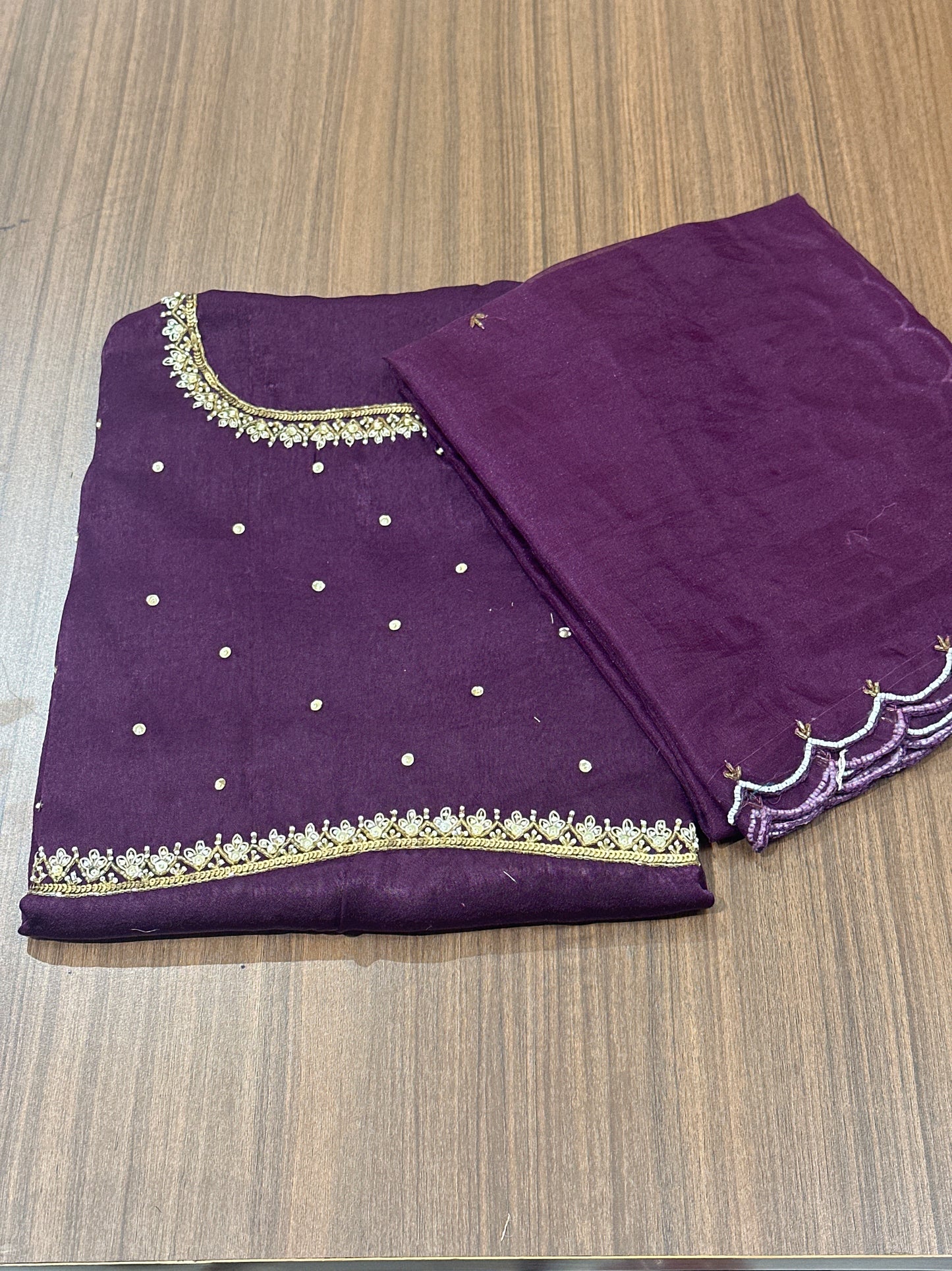 OFFER SALES UNSTITCHED SALWAR SUITS -  IHA 33799