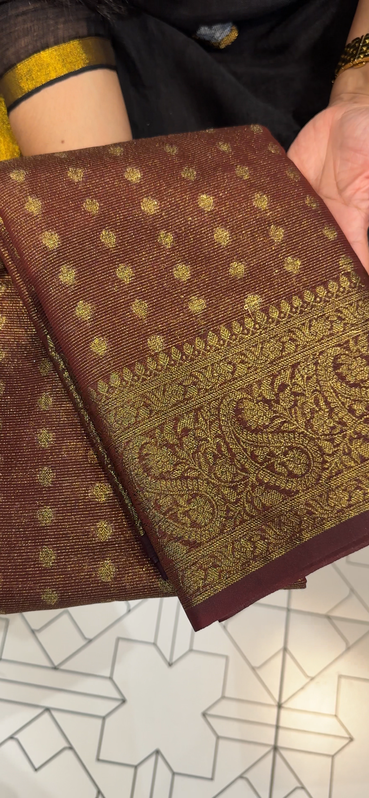 SEMI BANARASI SAREES - IHA 35461