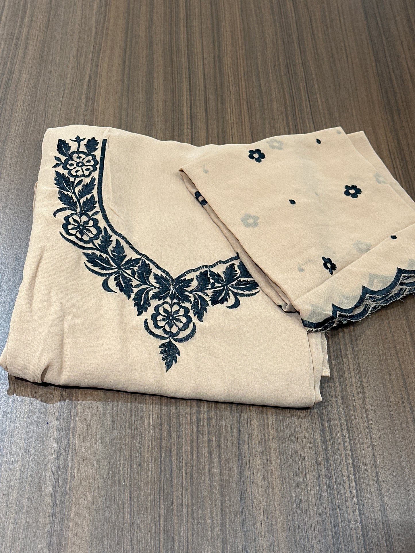 OFFER SALES UNSTITCHED SALWAR SUITS -  IHA 33901