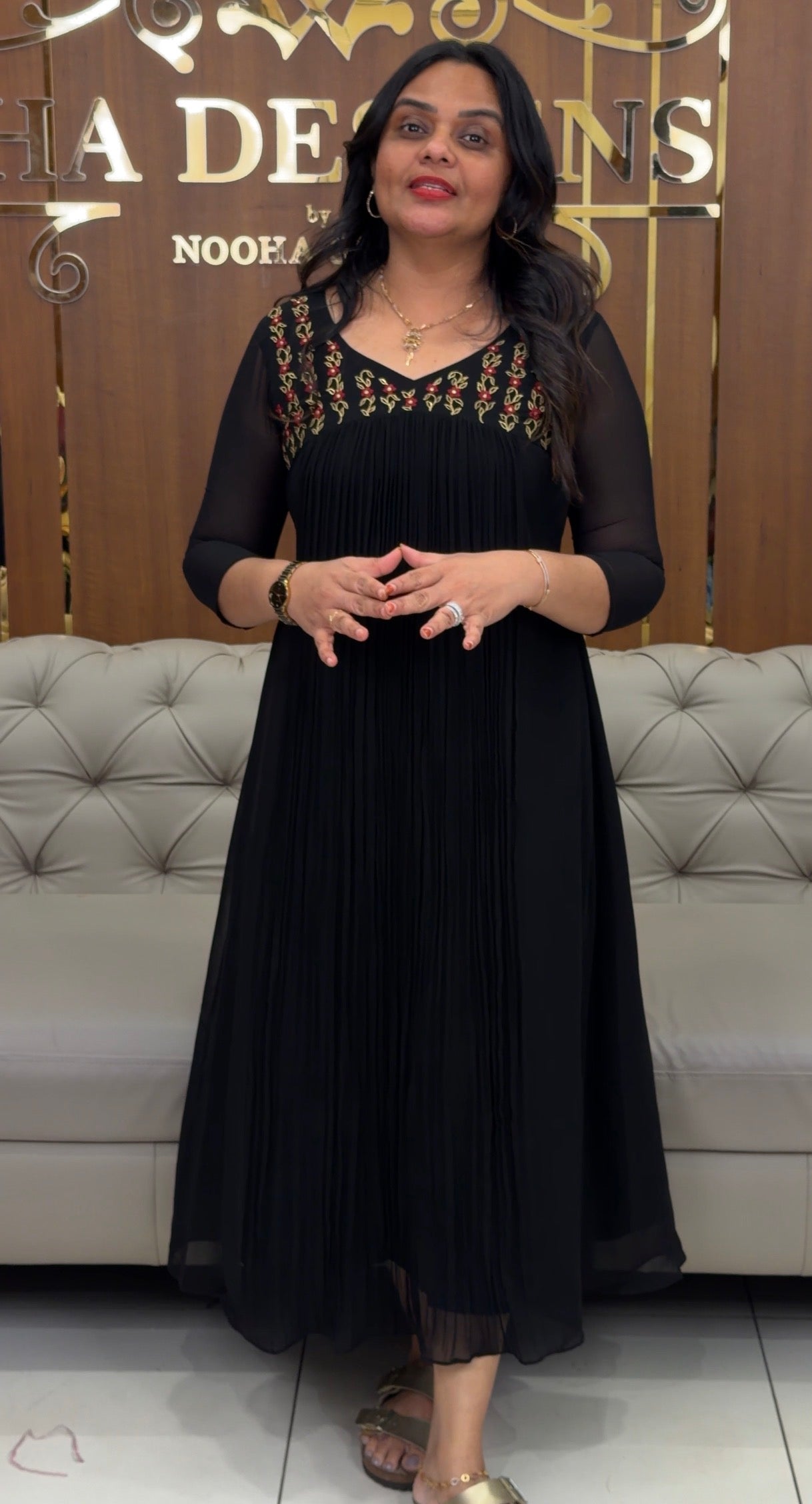 IHA'S IN-HOUSE DESIGNER ALINE TOPS - IHA 33264