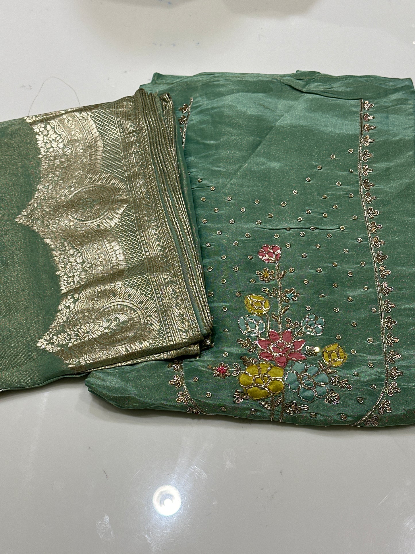 OFFER SALES UNSTITCHED SALWAR SUITS -  IHA 33697