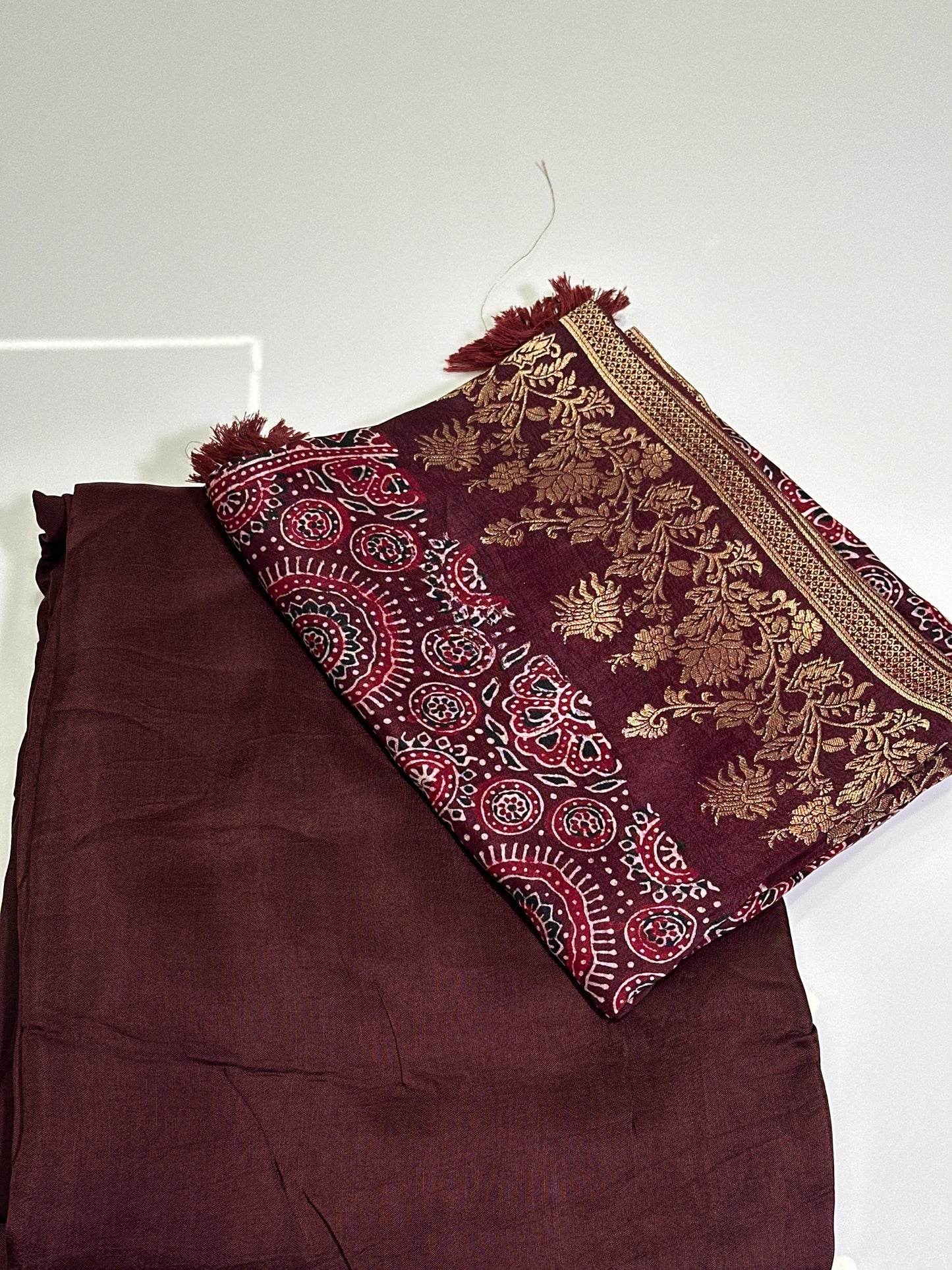 OFFER SALES UNSTITCHED SALWAR SUITS -  IHA 33441