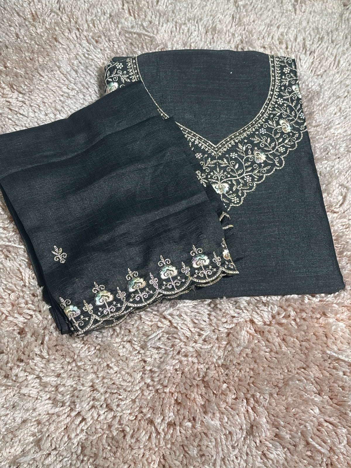 OFFER SALES UNSTITCHED SALWAR SUITS -  IHA 35978