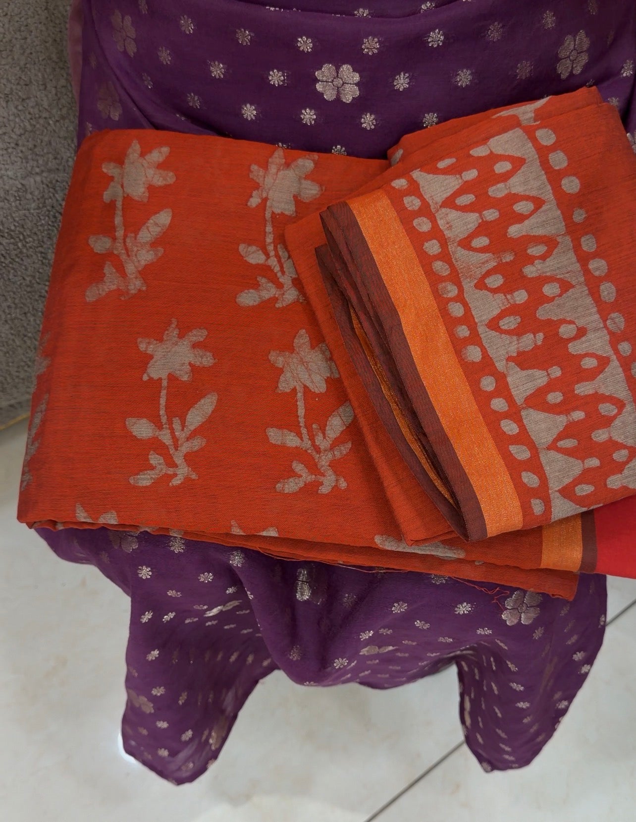 BATIK PRINTED UNSTITCHED SALWAR SUITS - IHA 32858