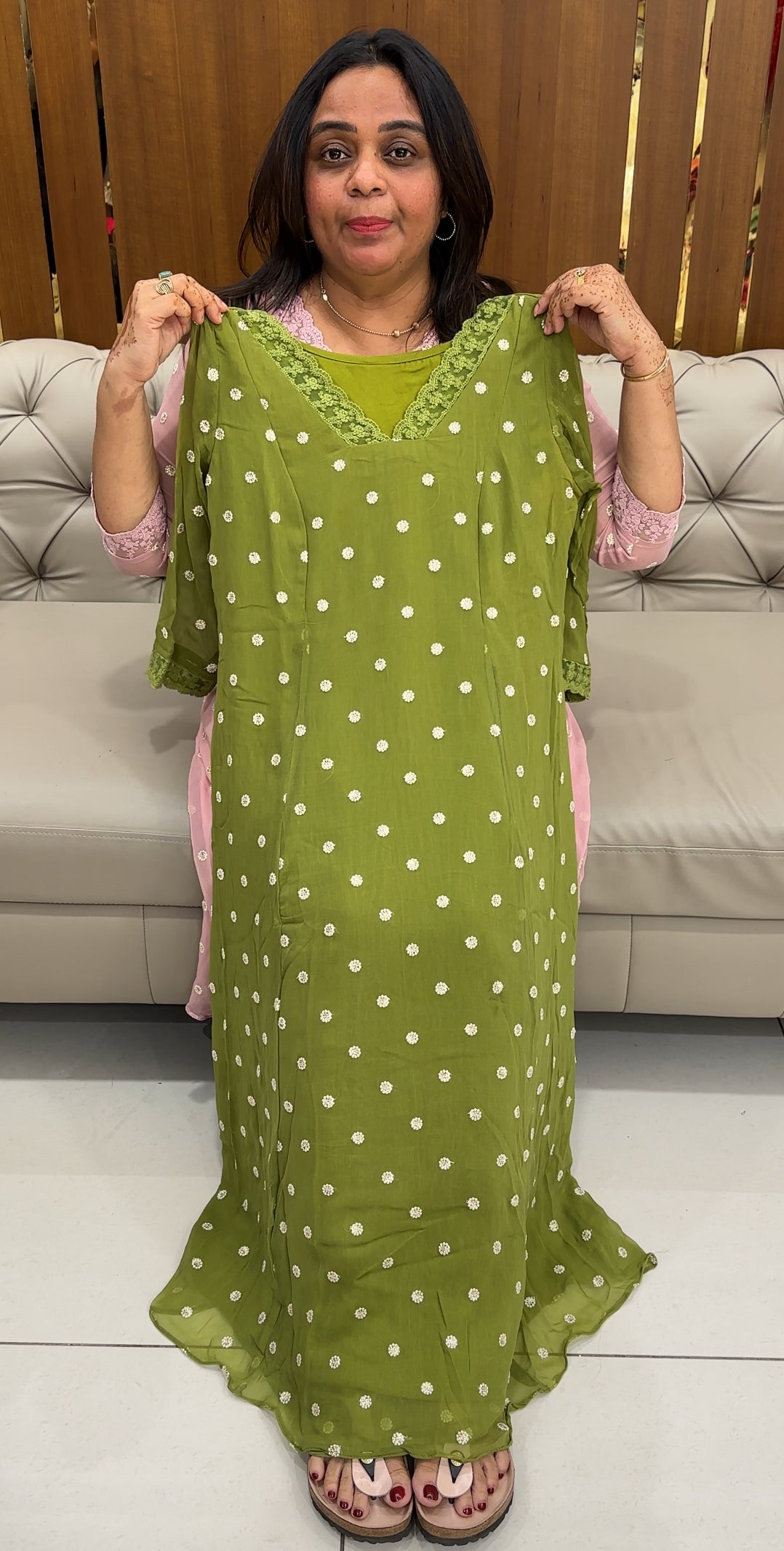 IHA'S IN-HOUSE ALINE TOPS - IHA 27534