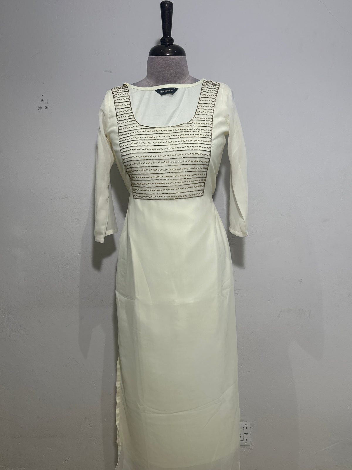 OFFER SALES TOP'S -  IHA 35977