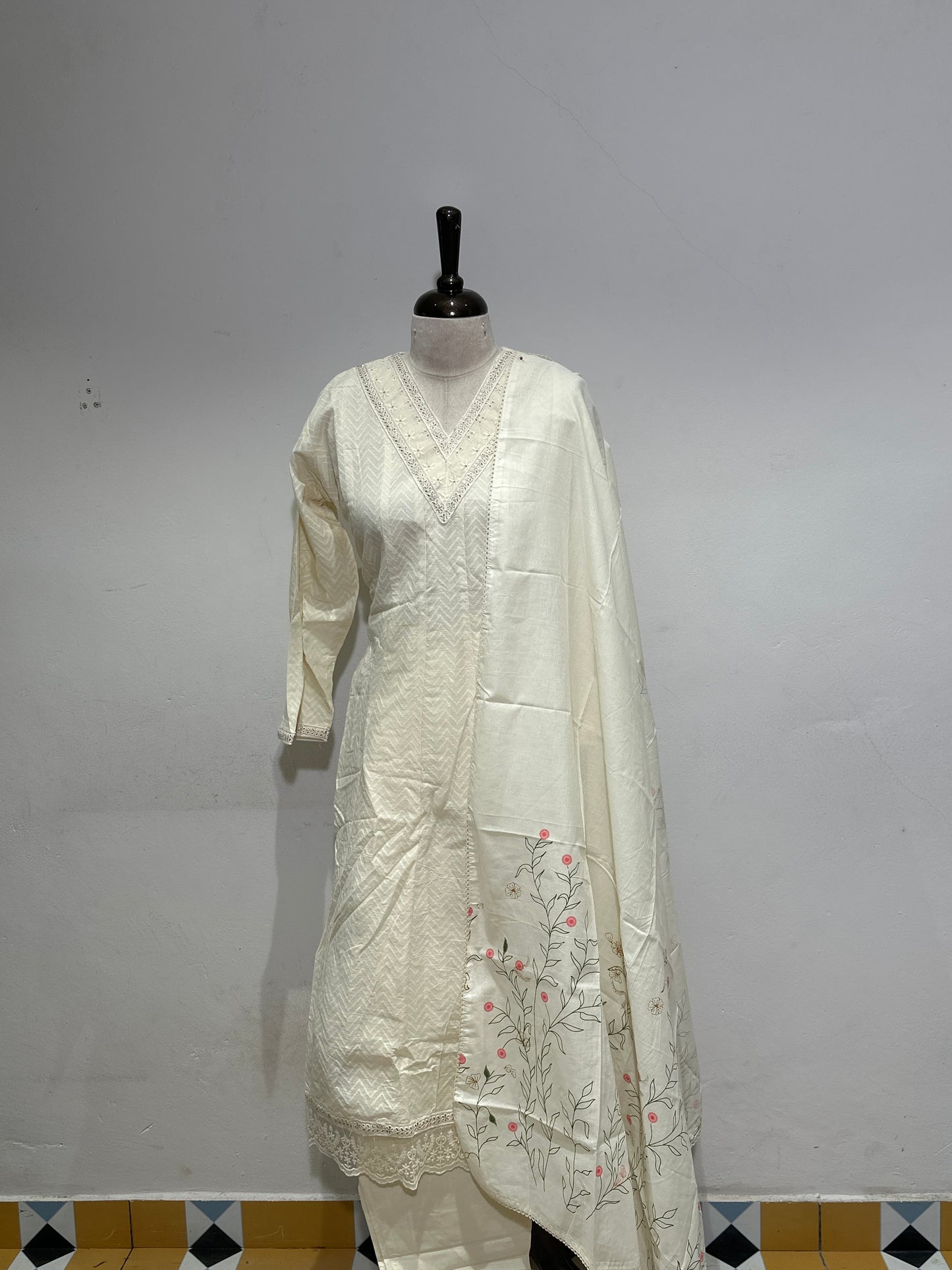OFFER SALES TOP AND  BOTTOM  -  IHA 34290