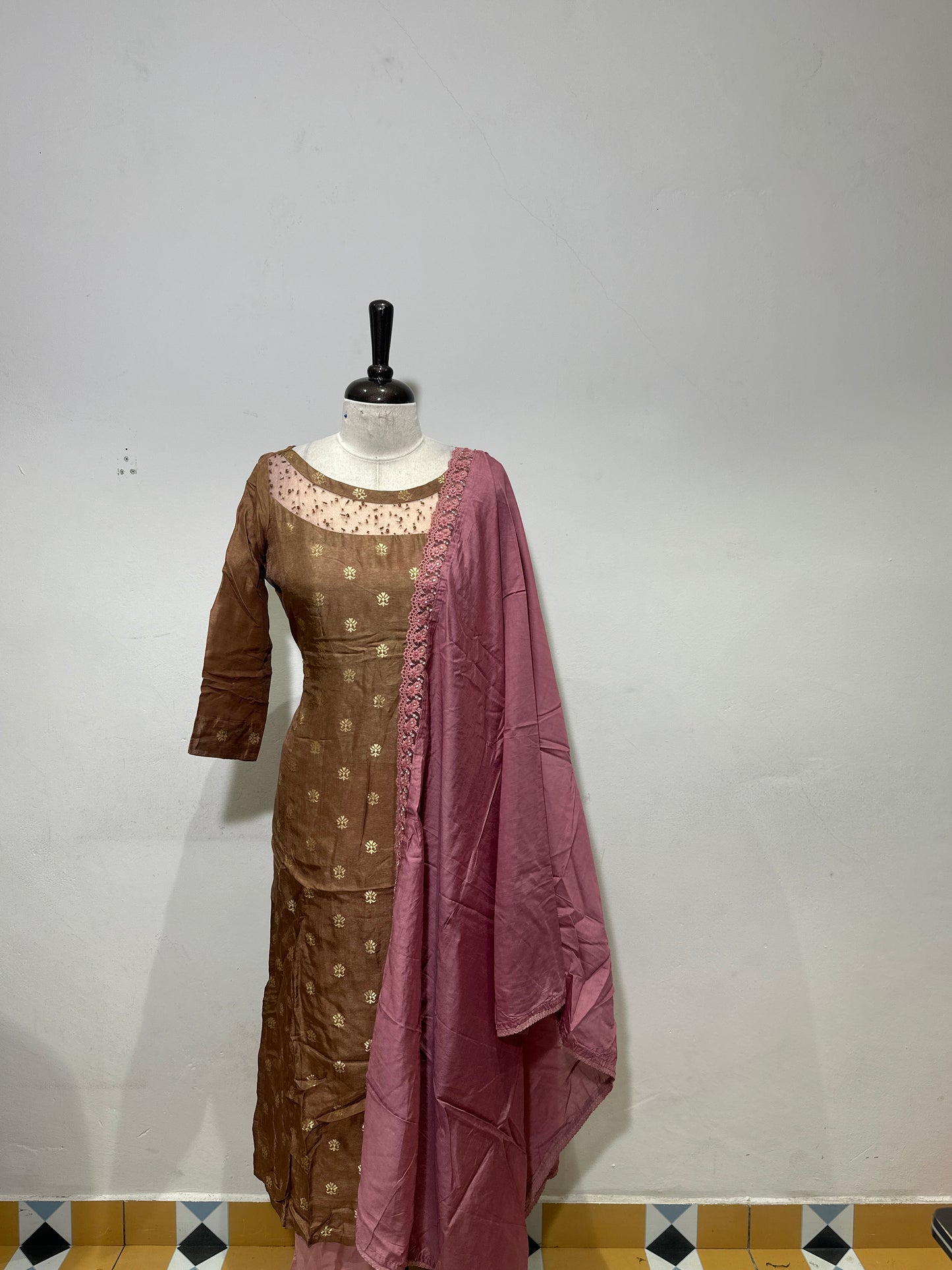 OFFER SALES TOP AND  BOTTOM  -  IHA 34324
