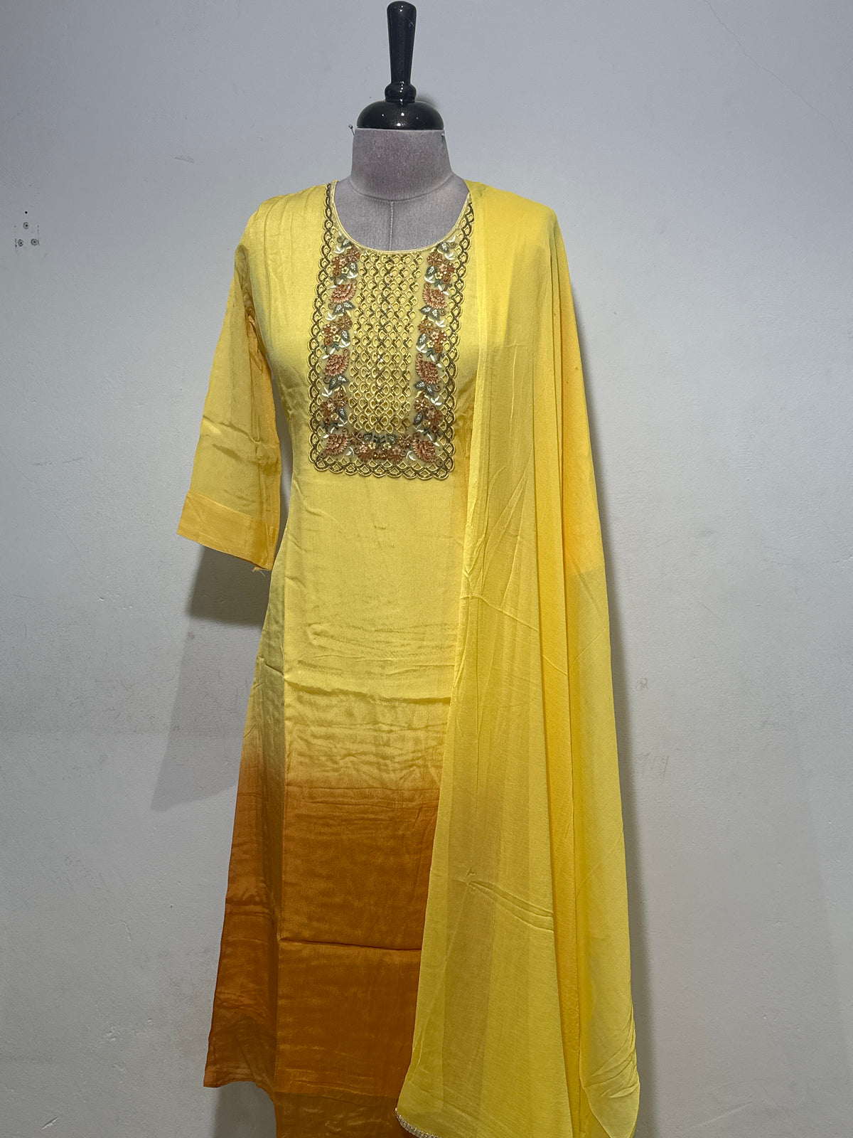 OFFER SALES TOP AND  BOTTOM  -  IHA 35833