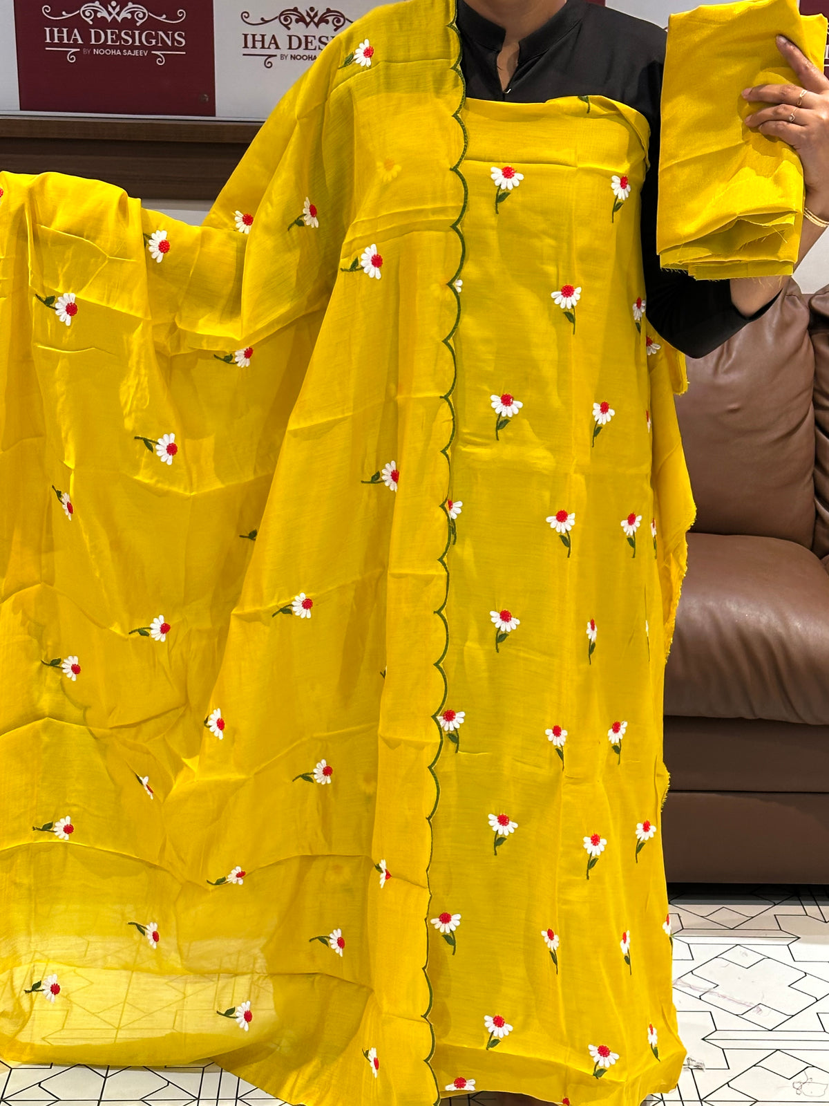 OFFER SALES UNSTITCHED SALWAR SUITS - IHA 35818